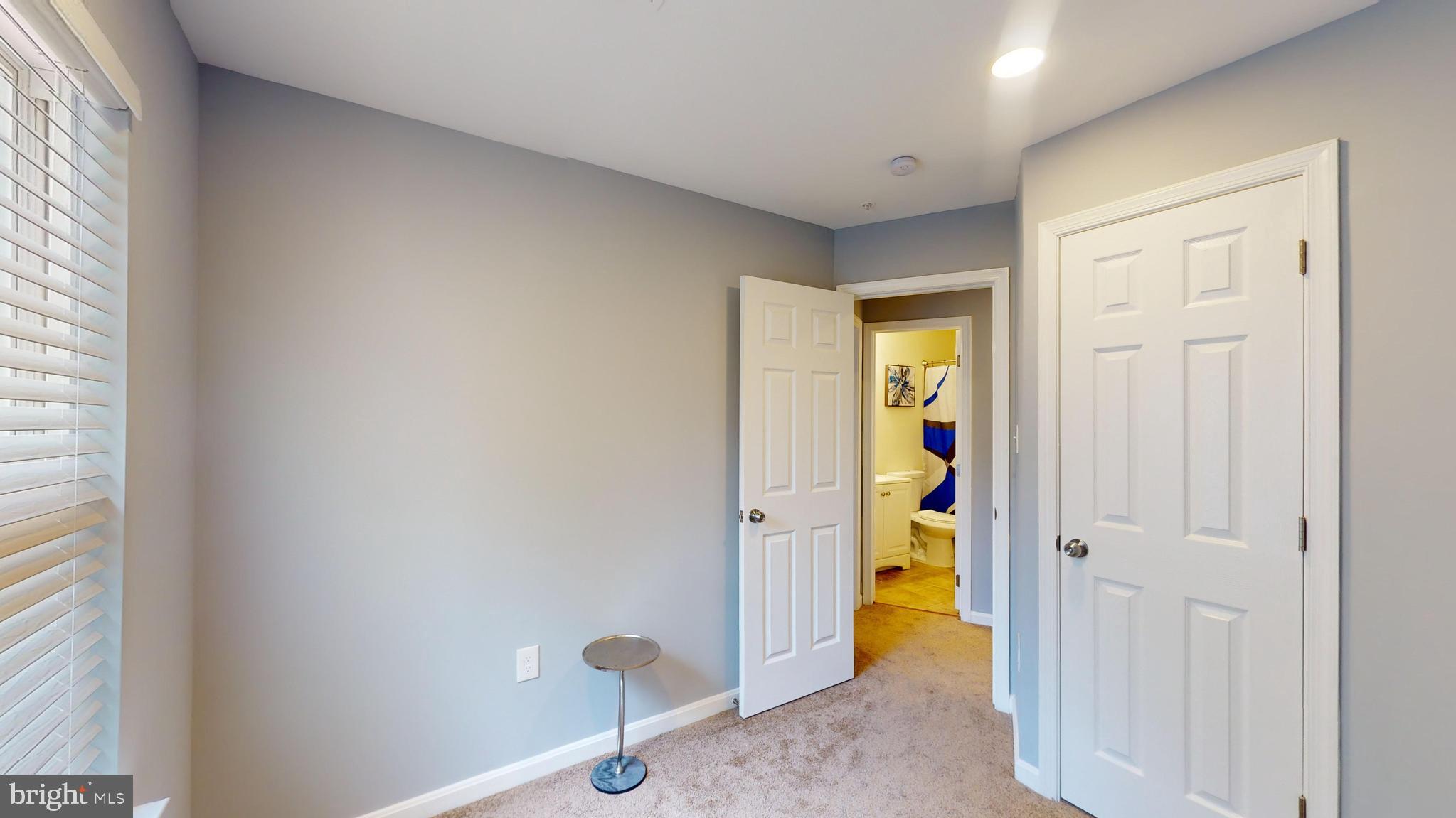 REGENCY MEADOWS - Residential