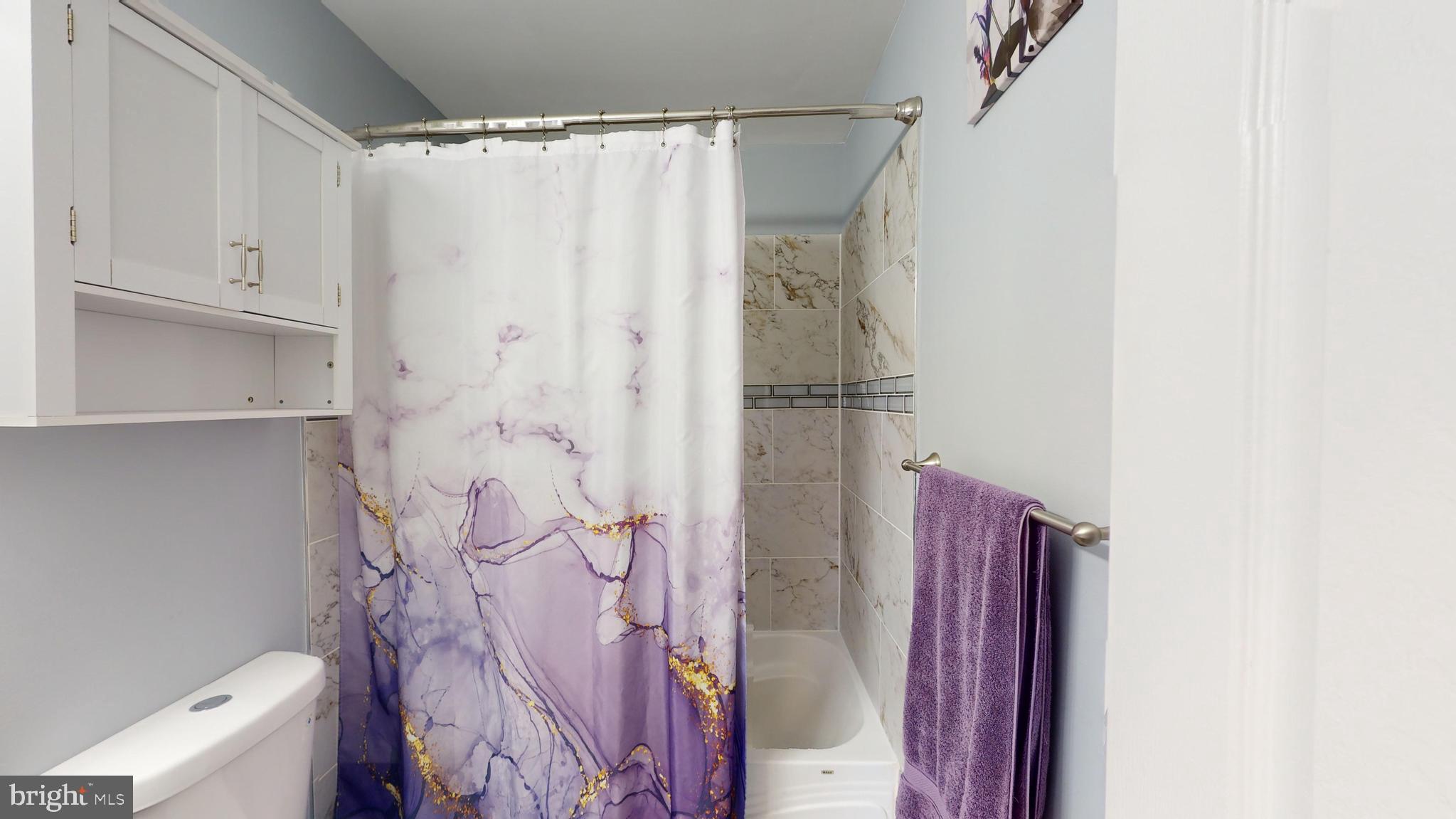 REGENCY MEADOWS - Residential