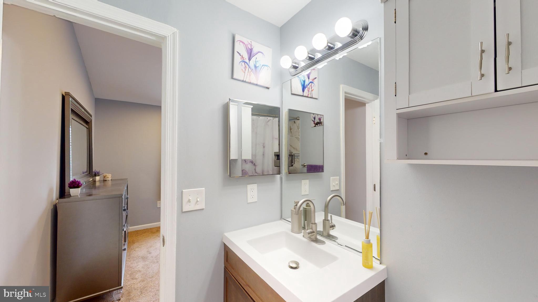 REGENCY MEADOWS - Residential