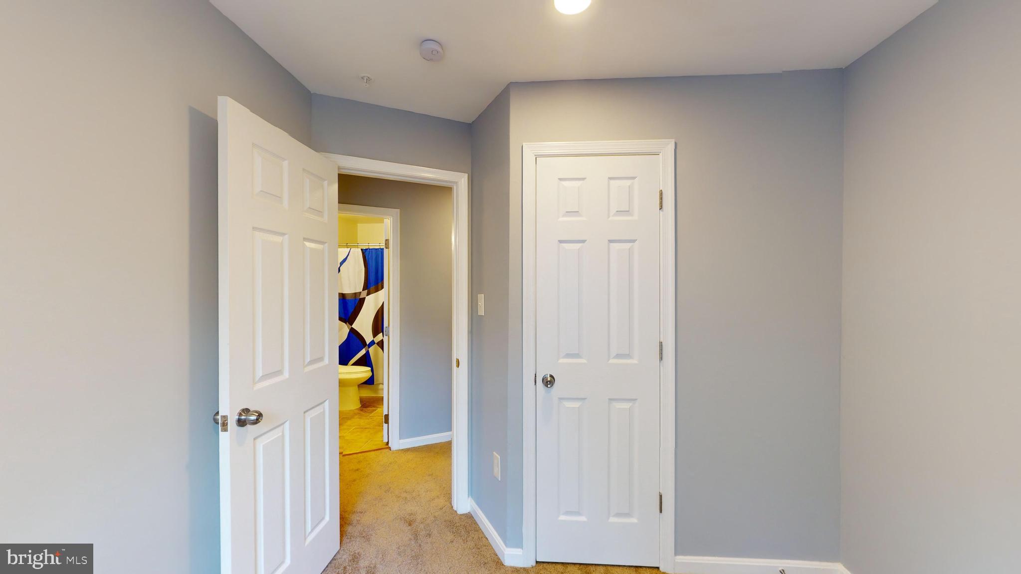 REGENCY MEADOWS - Residential