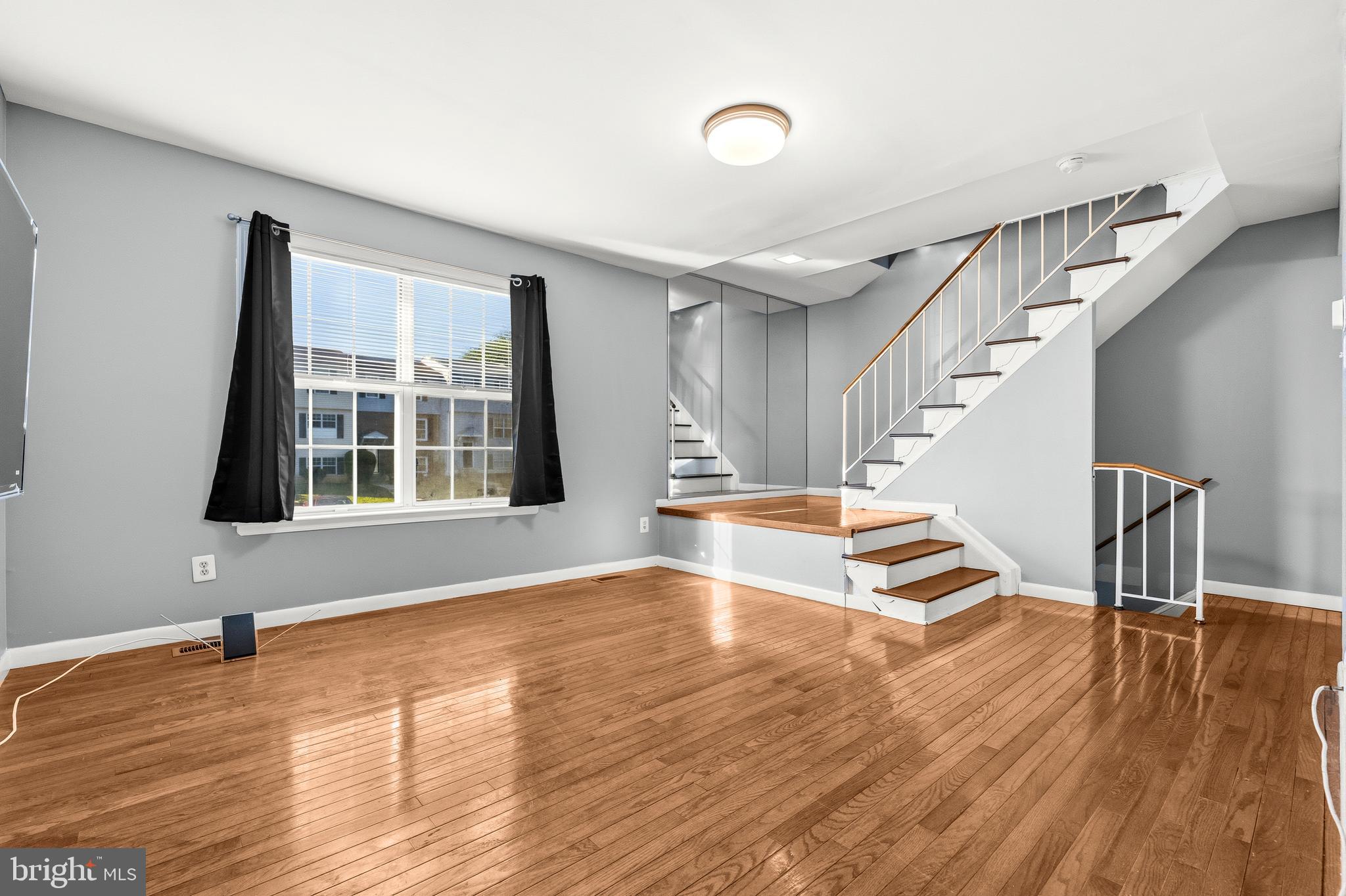 3381 STYLE AVENUE