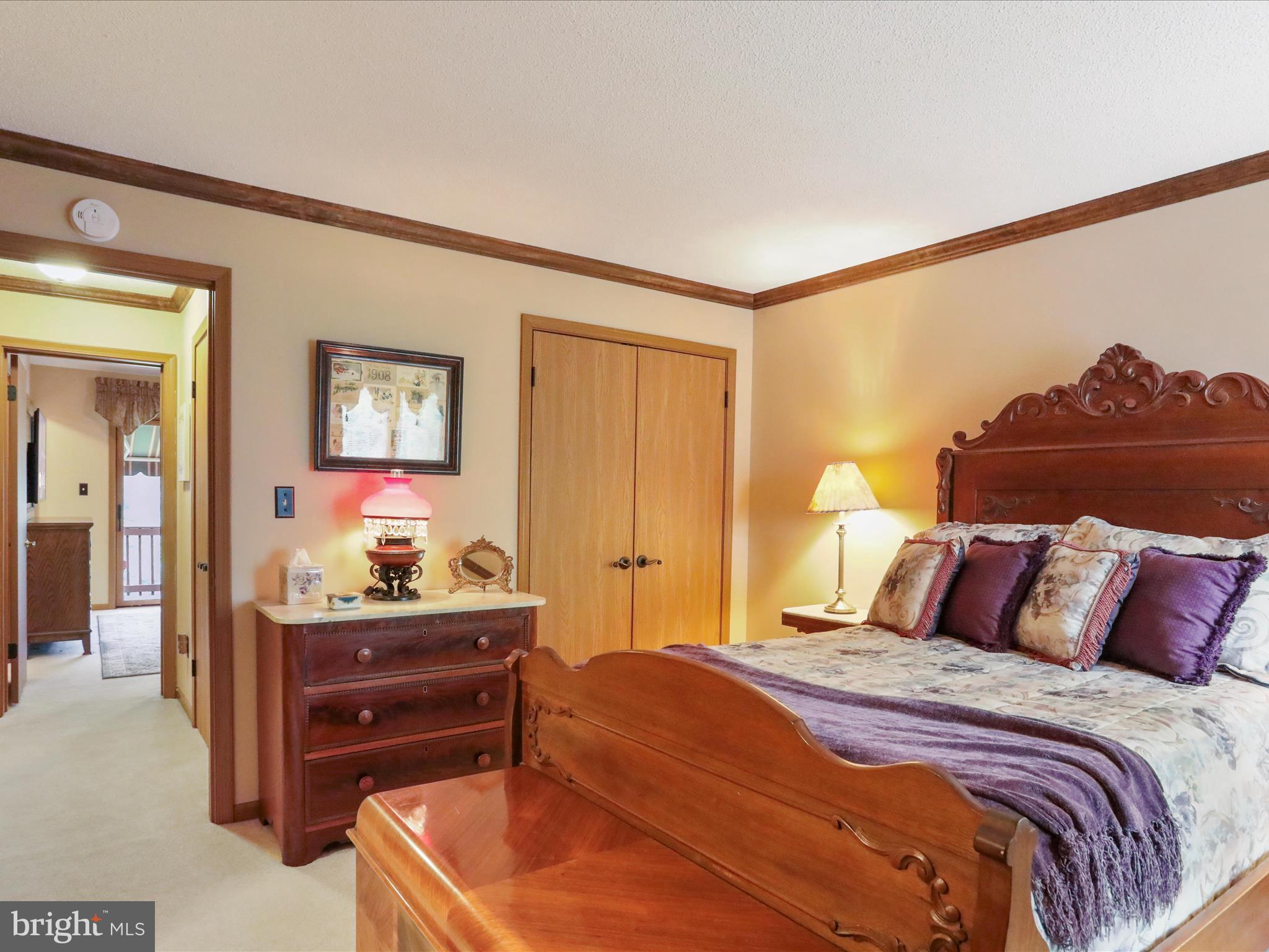 THE WOODS - Residential