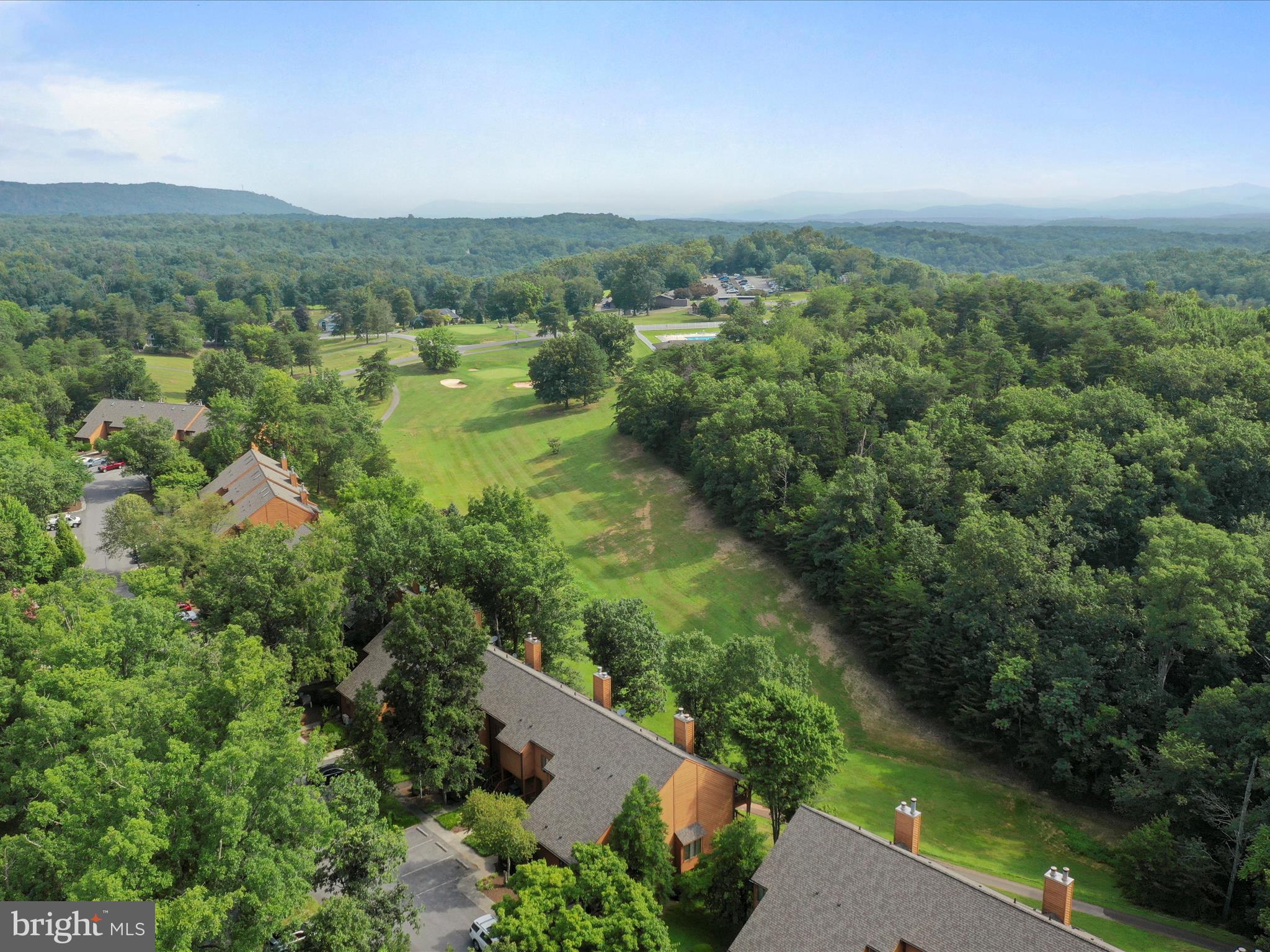 THE WOODS - Residential