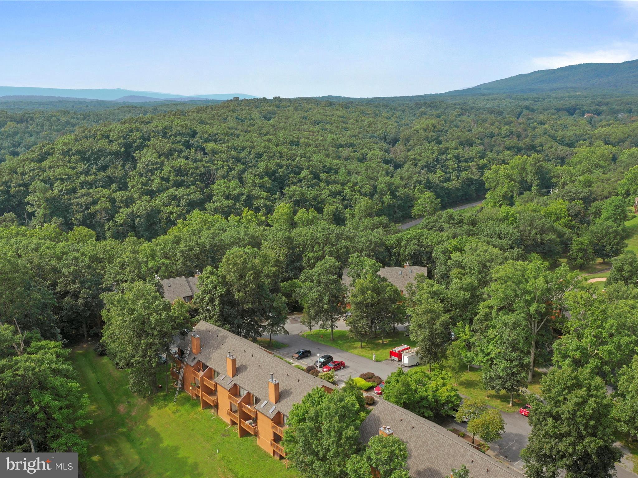 THE WOODS - Residential