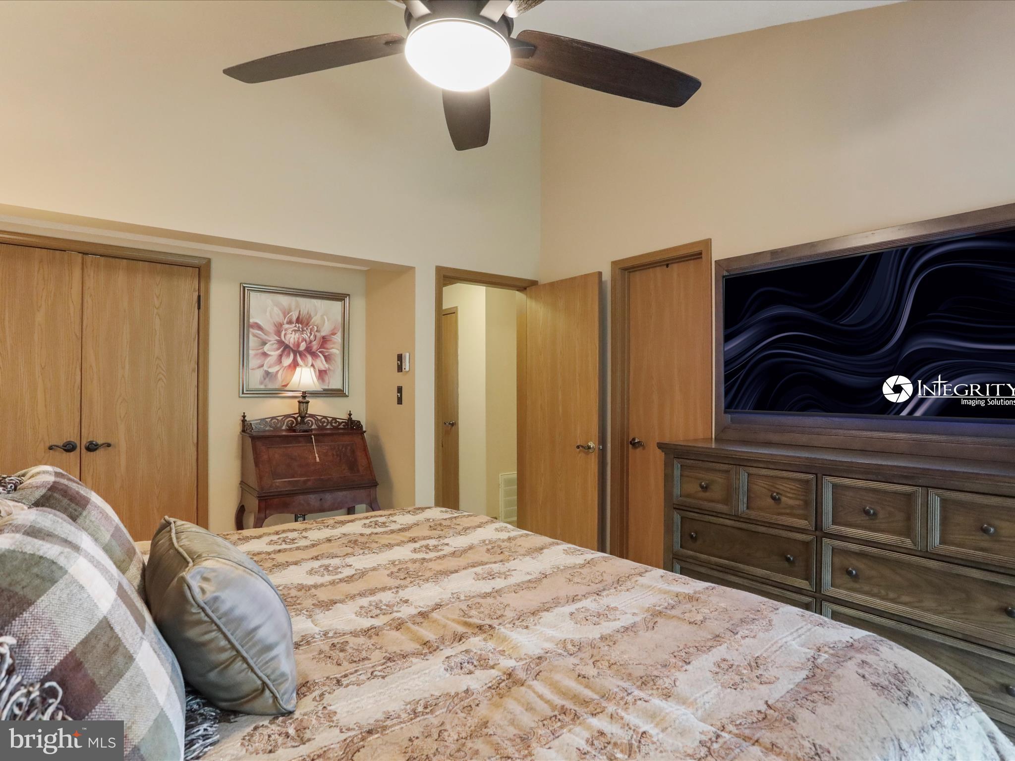 THE WOODS - Residential