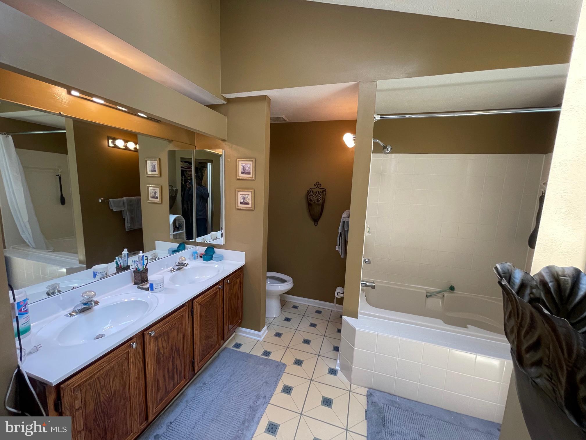 WILLOW GROVE- PLAT 1 - Residential