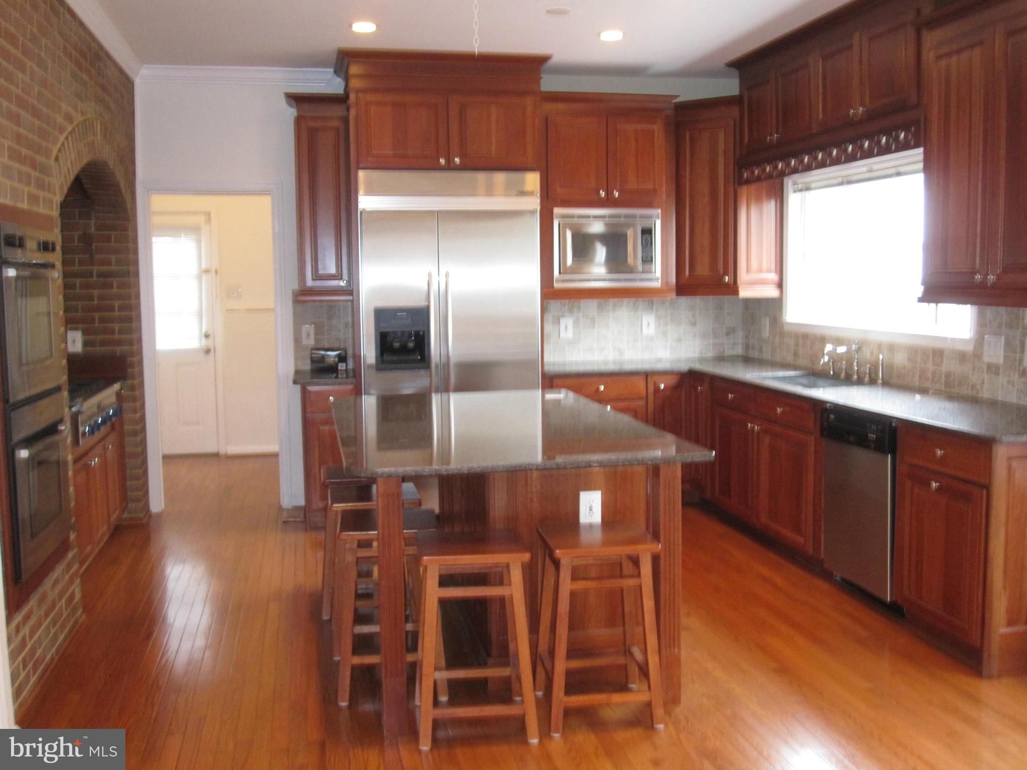 LITTLE ROCKY RUN - Residential Lease