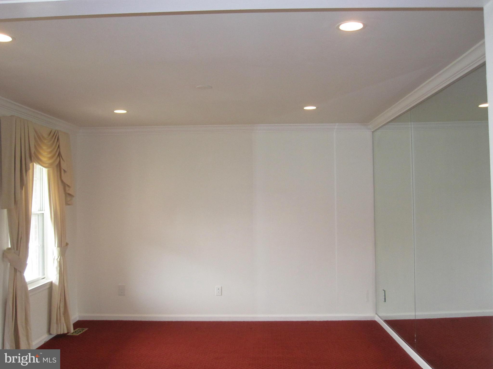 LITTLE ROCKY RUN - Residential Lease