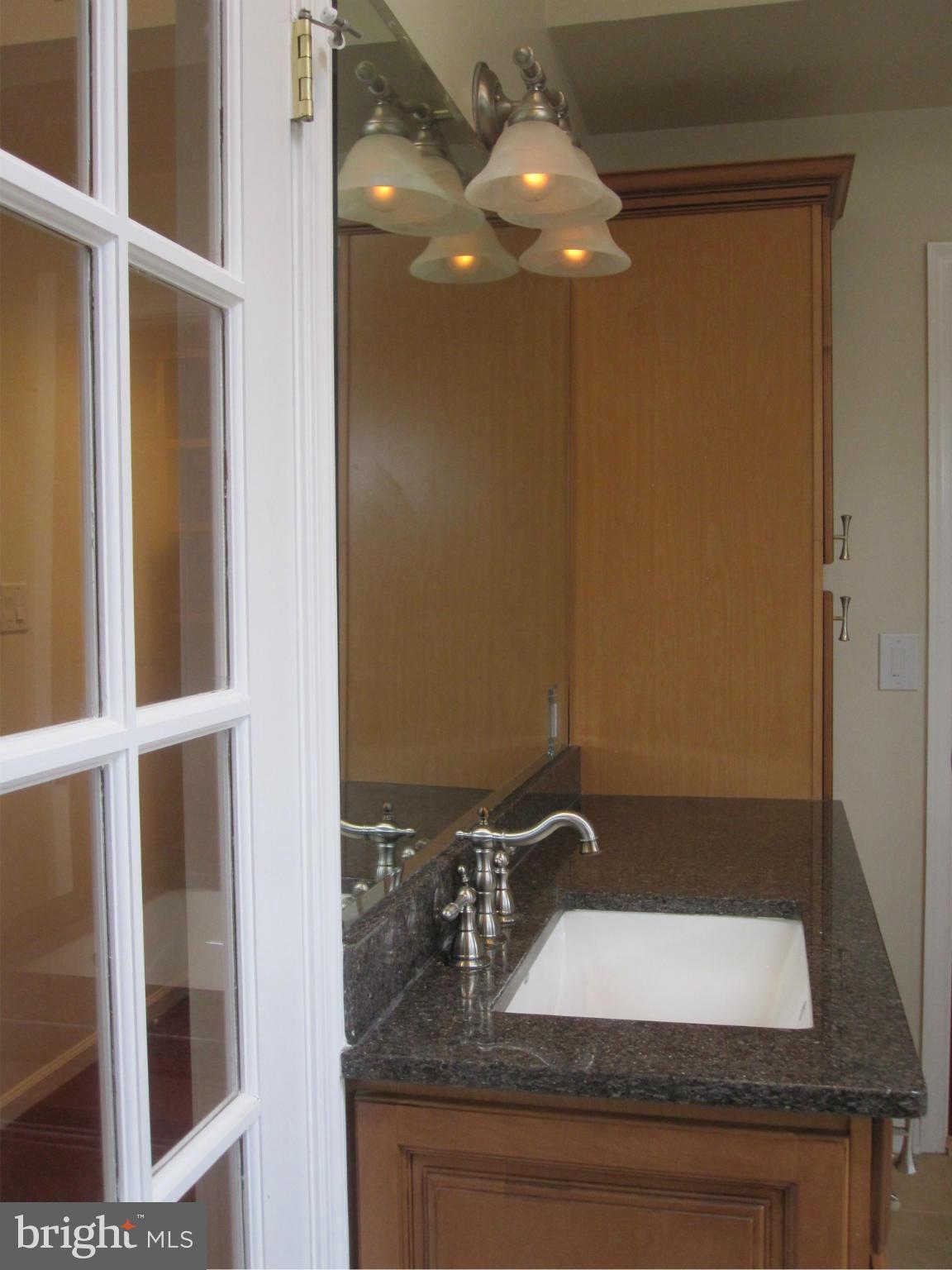 LITTLE ROCKY RUN - Residential Lease