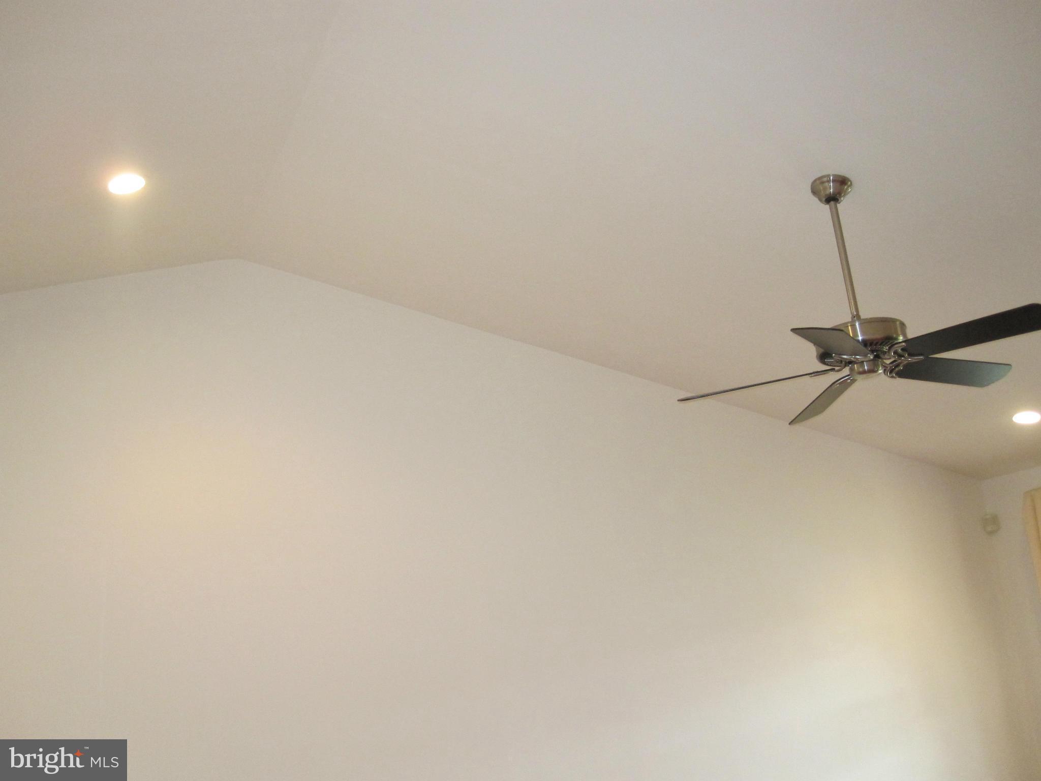 LITTLE ROCKY RUN - Residential Lease