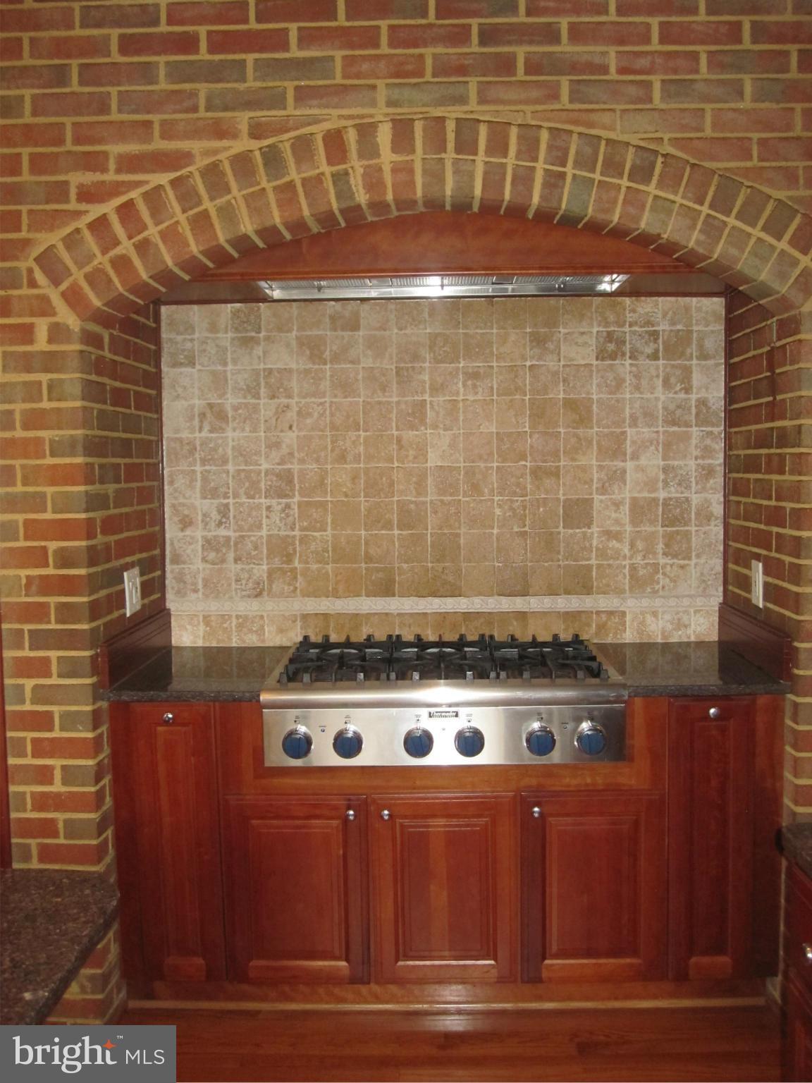 LITTLE ROCKY RUN - Residential Lease