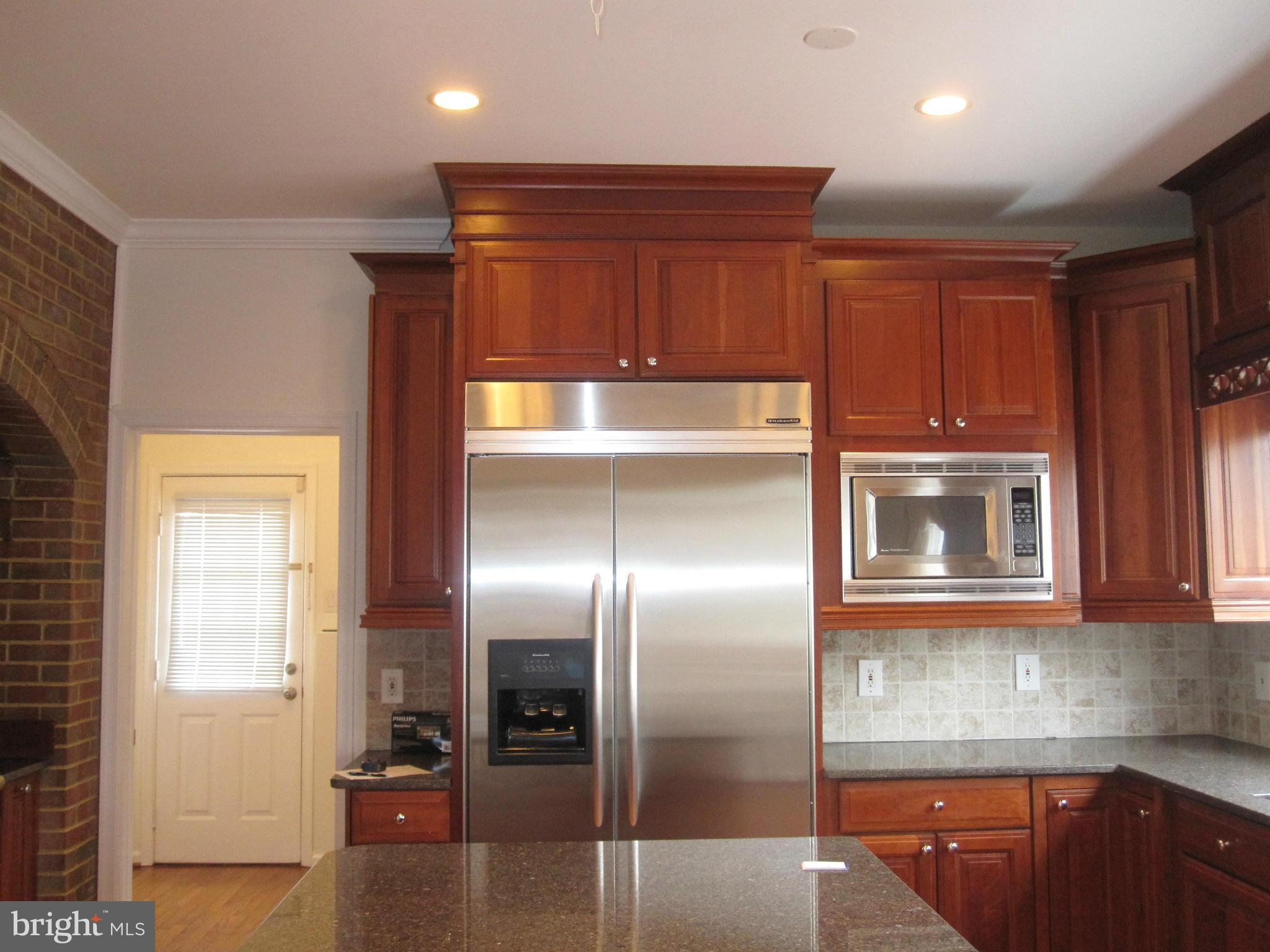 LITTLE ROCKY RUN - Residential Lease