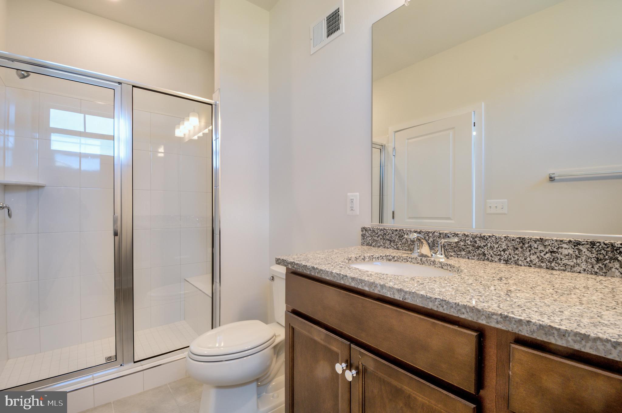 LAKE FREDERICK - Residential Lease