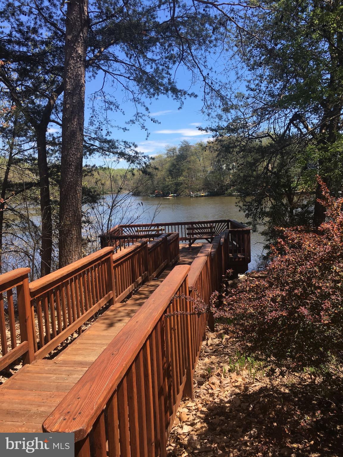 RIVERWALK/BLK WALNUT COV - Residential