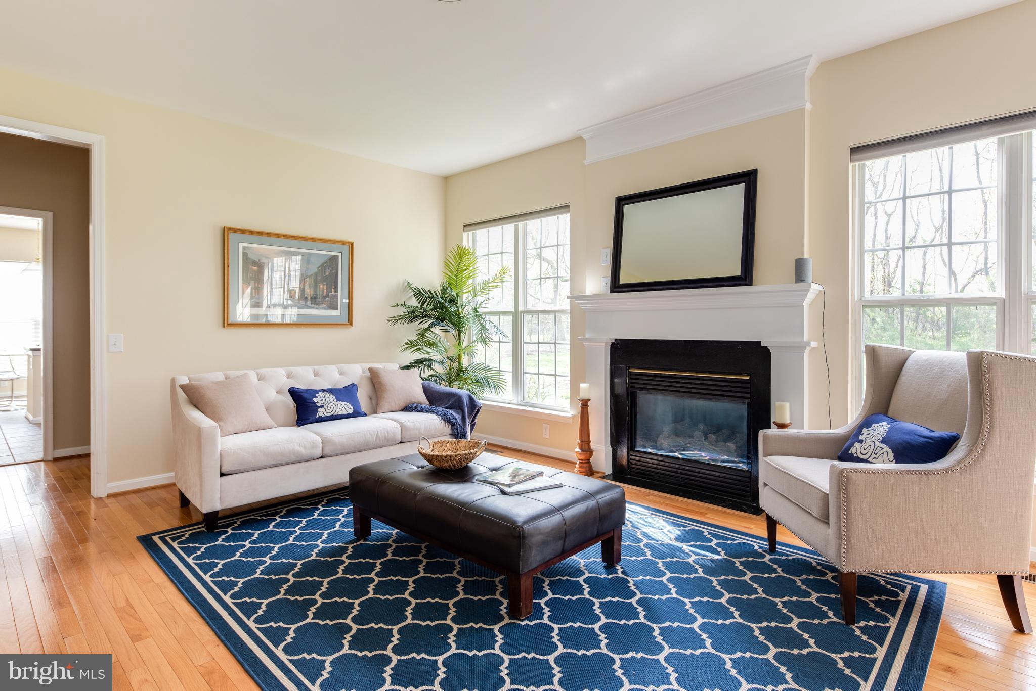 RIVERWALK/BLK WALNUT COV - Residential