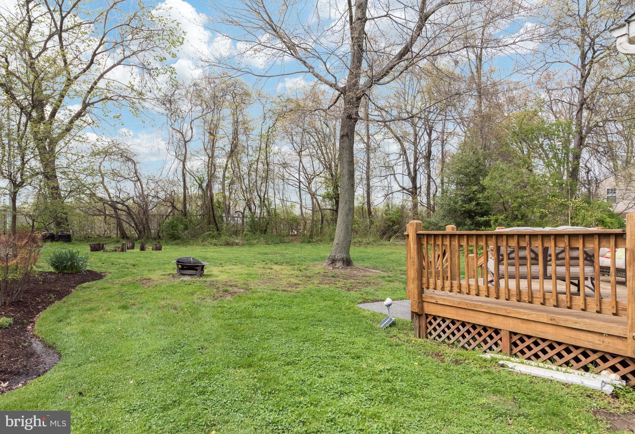 RIVERWALK/BLK WALNUT COV - Residential