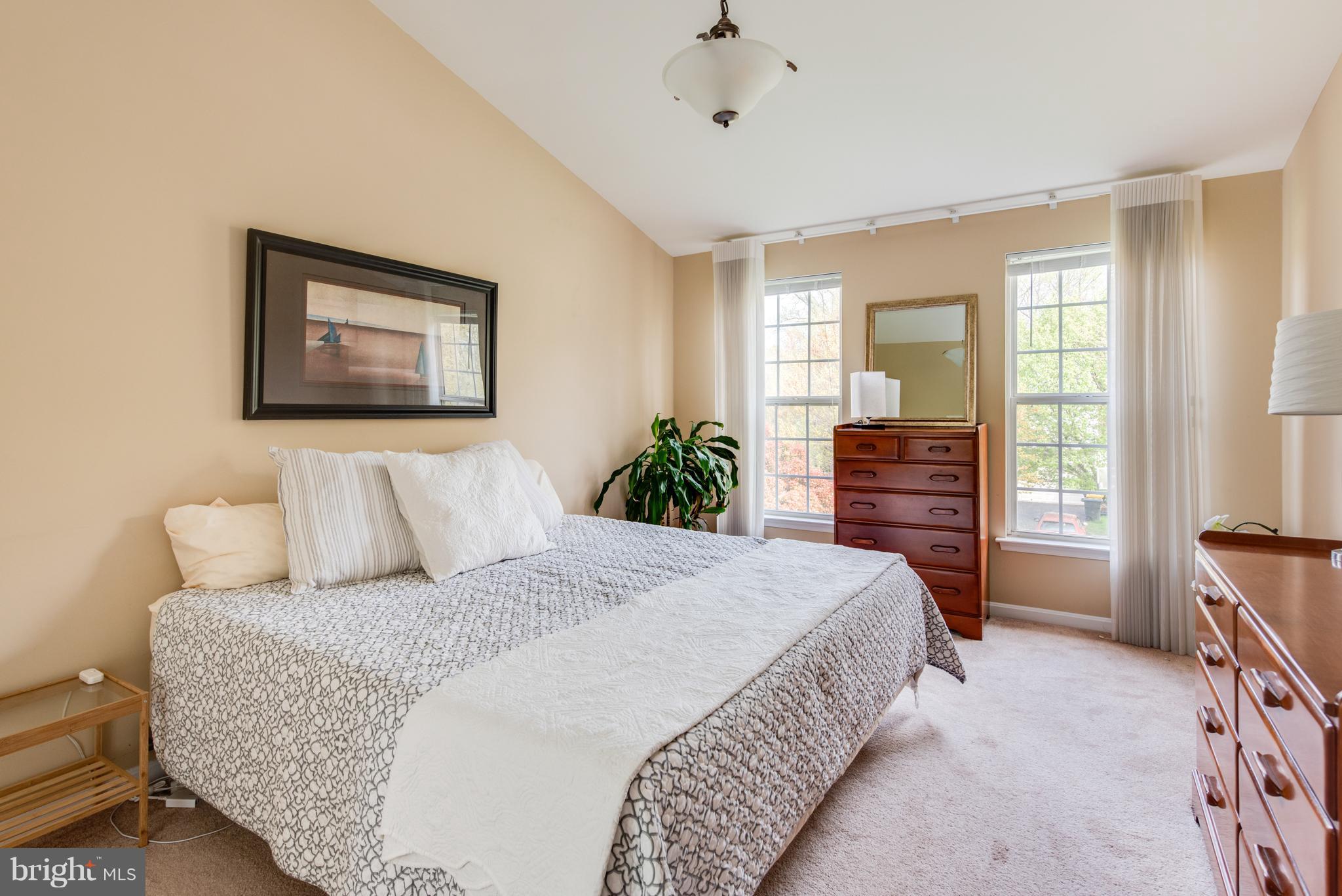 RIVERWALK/BLK WALNUT COV - Residential