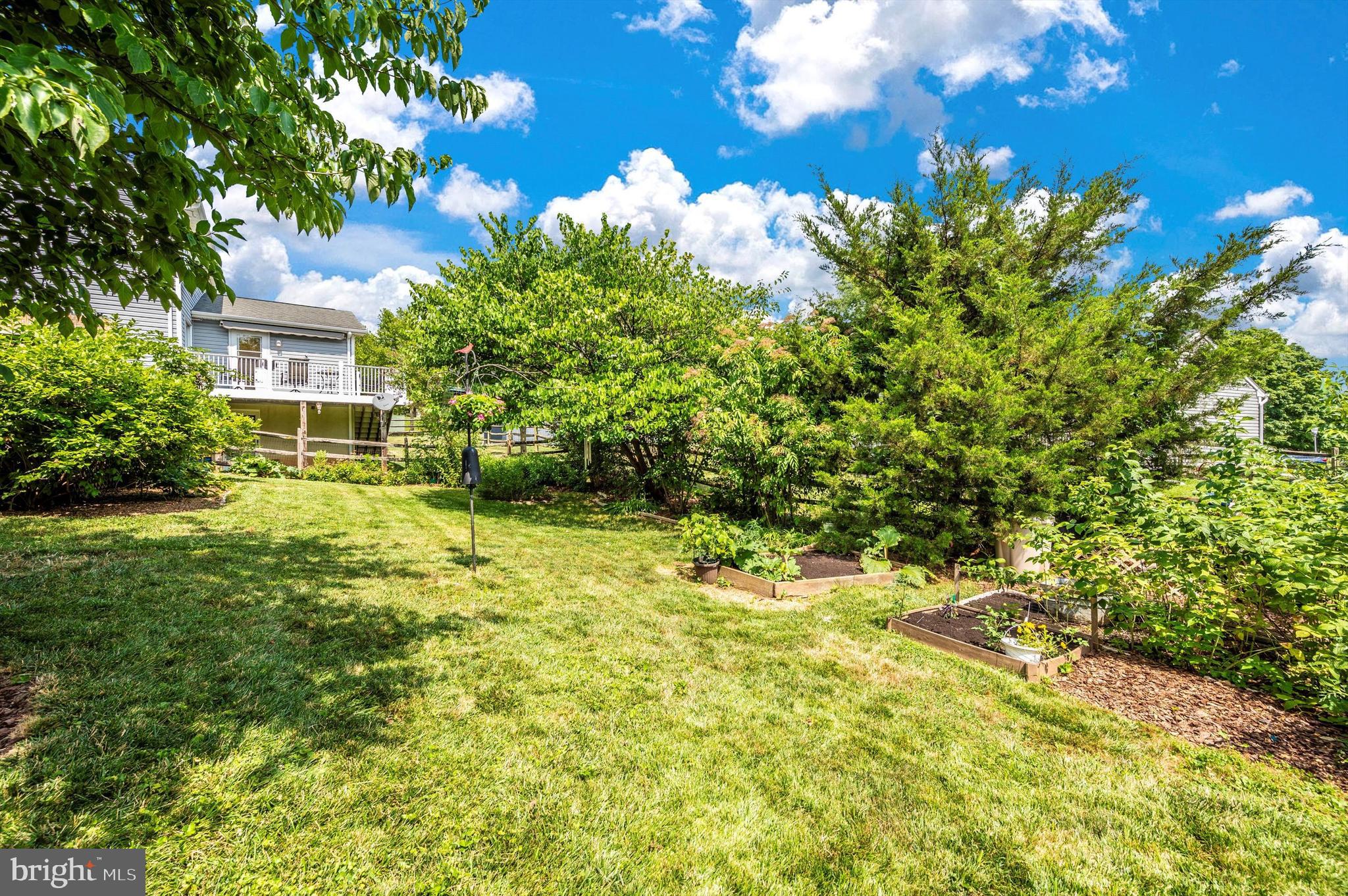 FREDERICKTOWNE VILLAGE - Residential