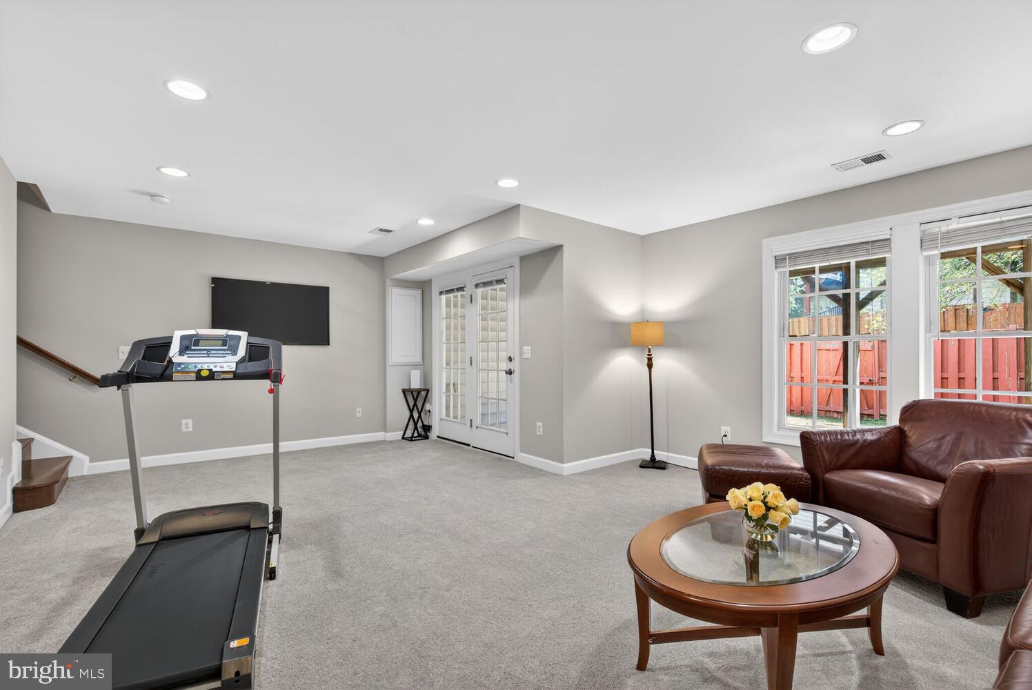 LORTON STATION SOUTH - Residential