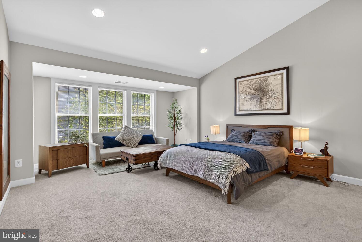 LORTON STATION SOUTH - Residential