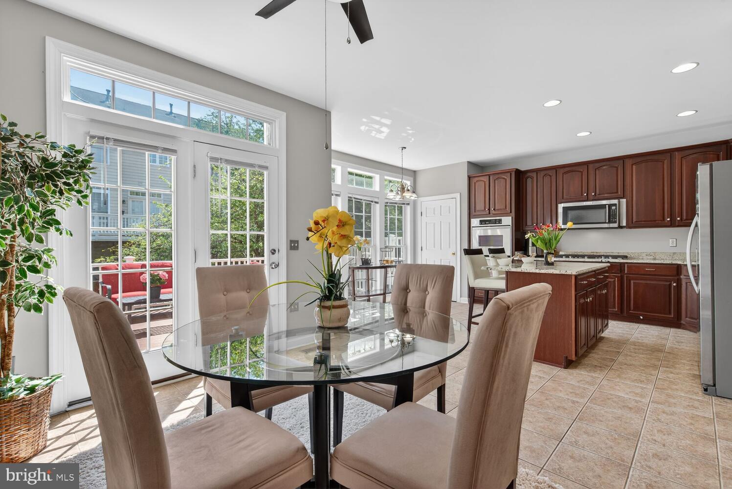 LORTON STATION SOUTH - Residential