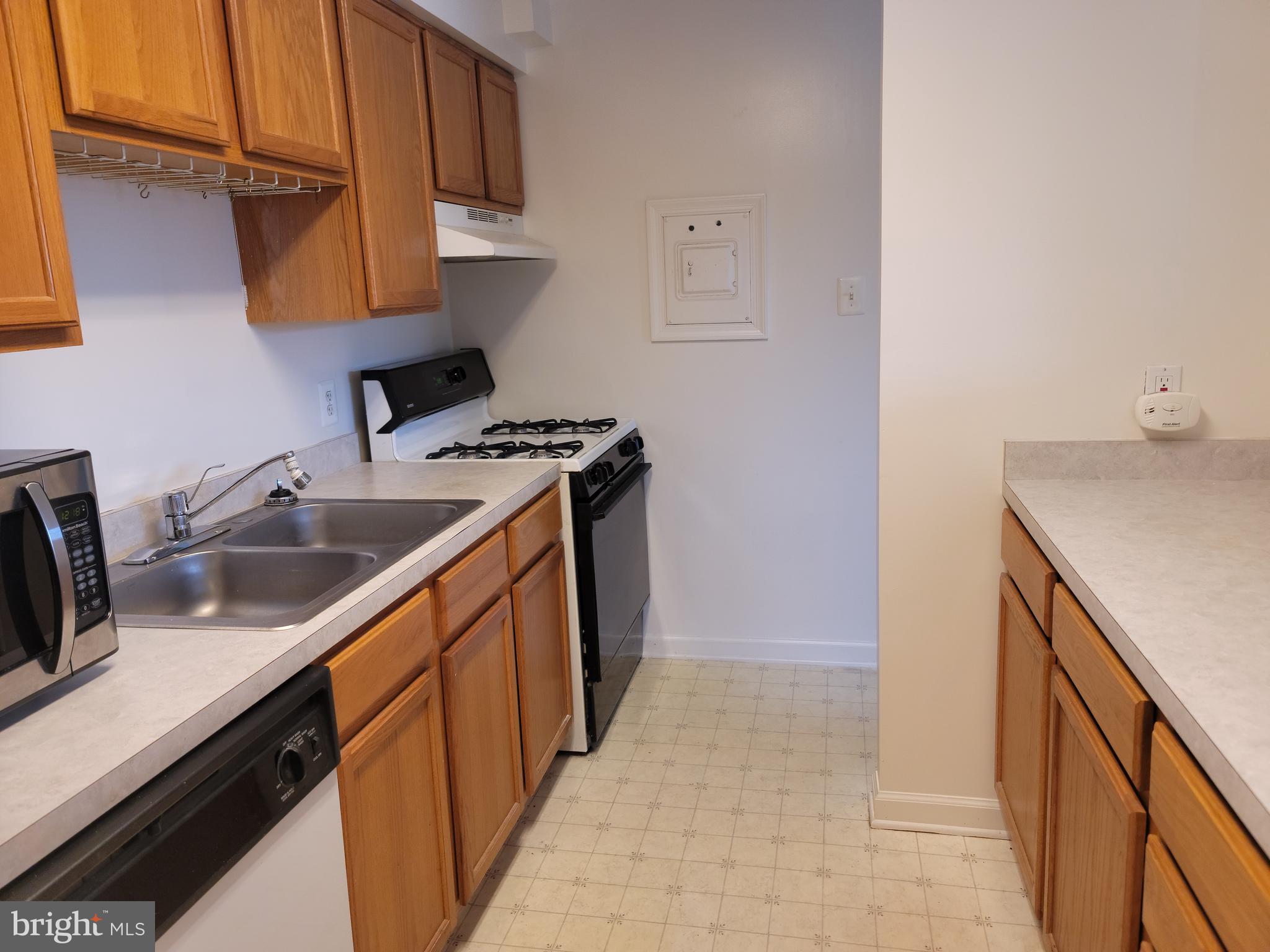 WARRENTON GARDENS - Residential