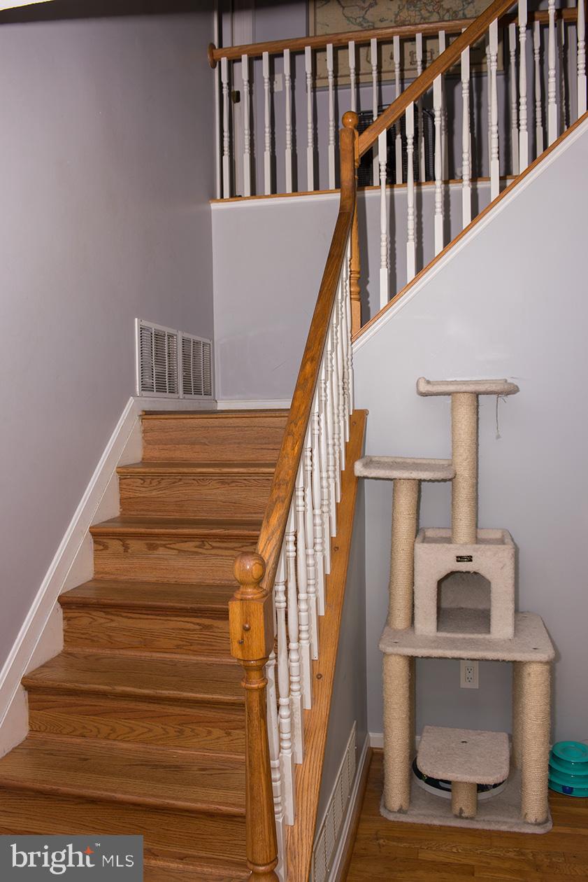 CENTREVILLE - Residential