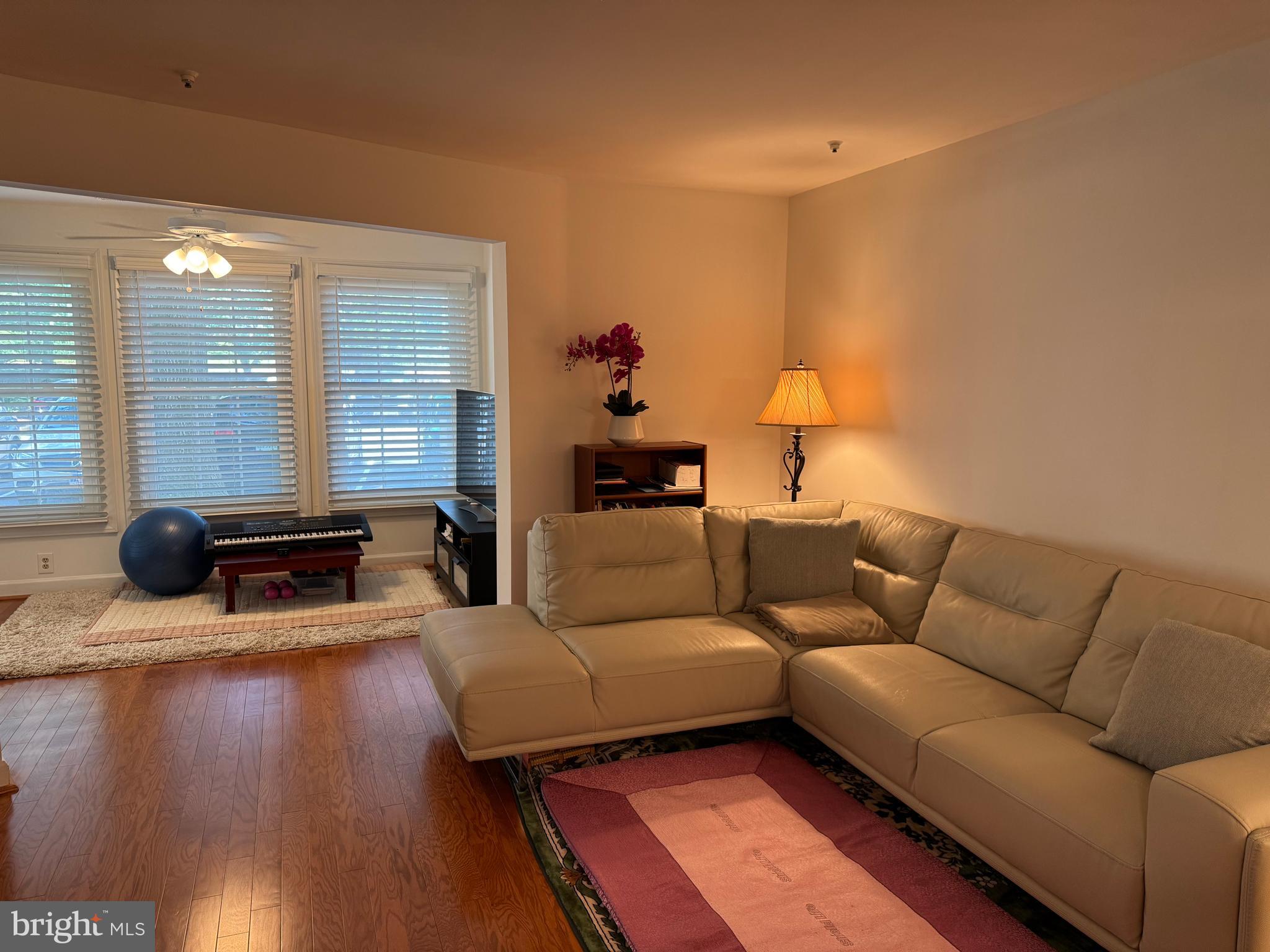 FAIRFIELD HOUSE - Residential