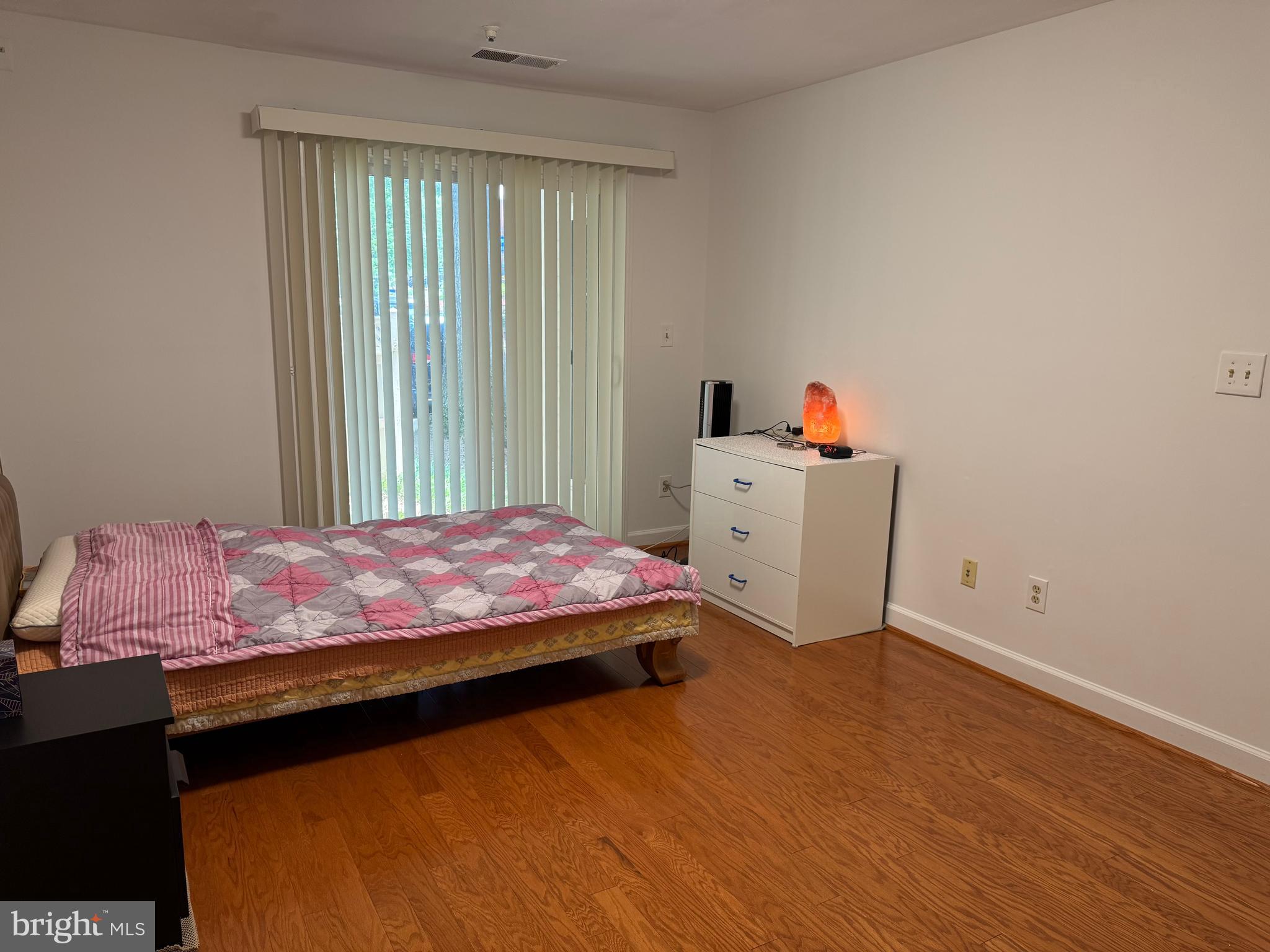 FAIRFIELD HOUSE - Residential