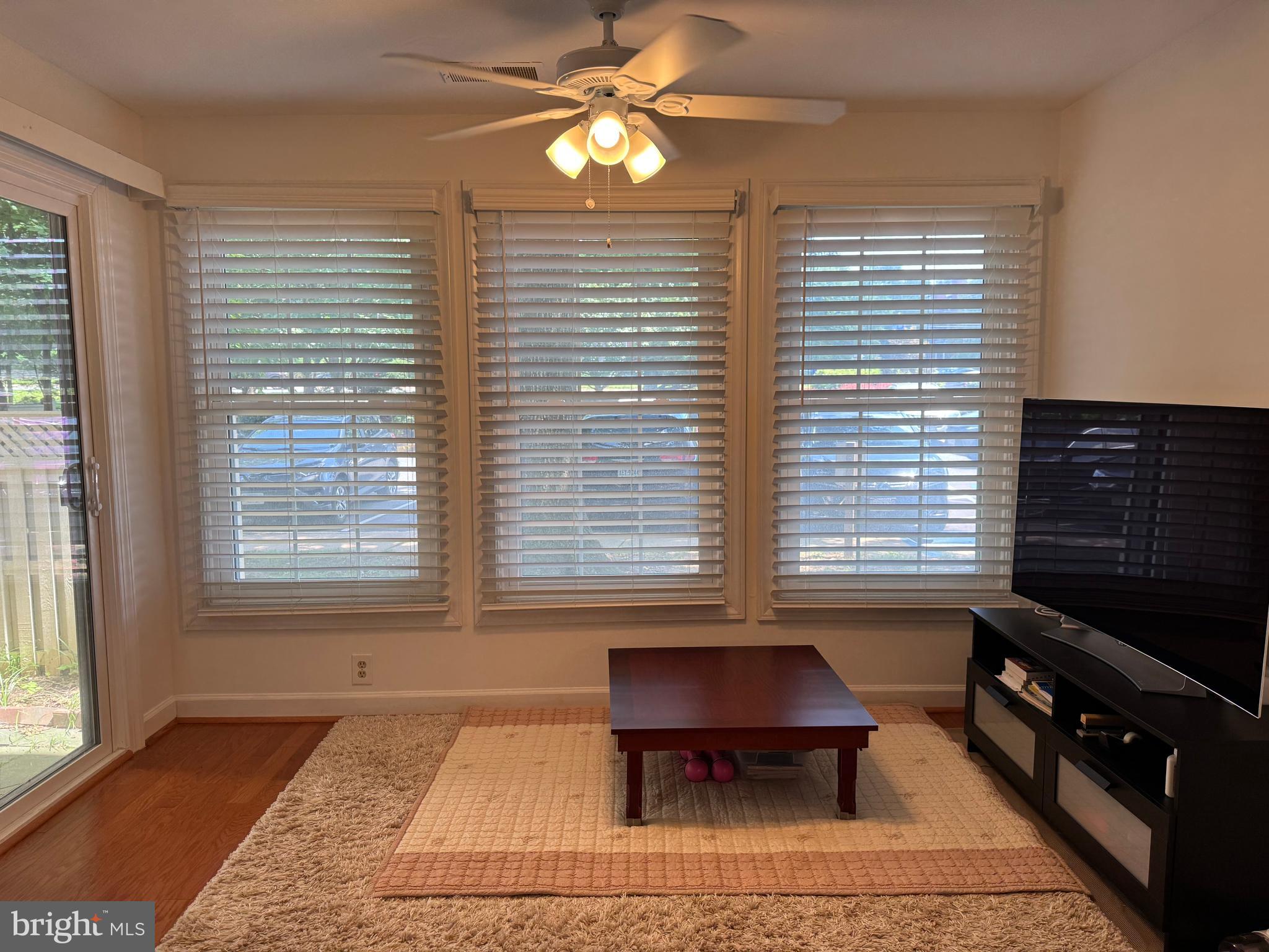 FAIRFIELD HOUSE - Residential