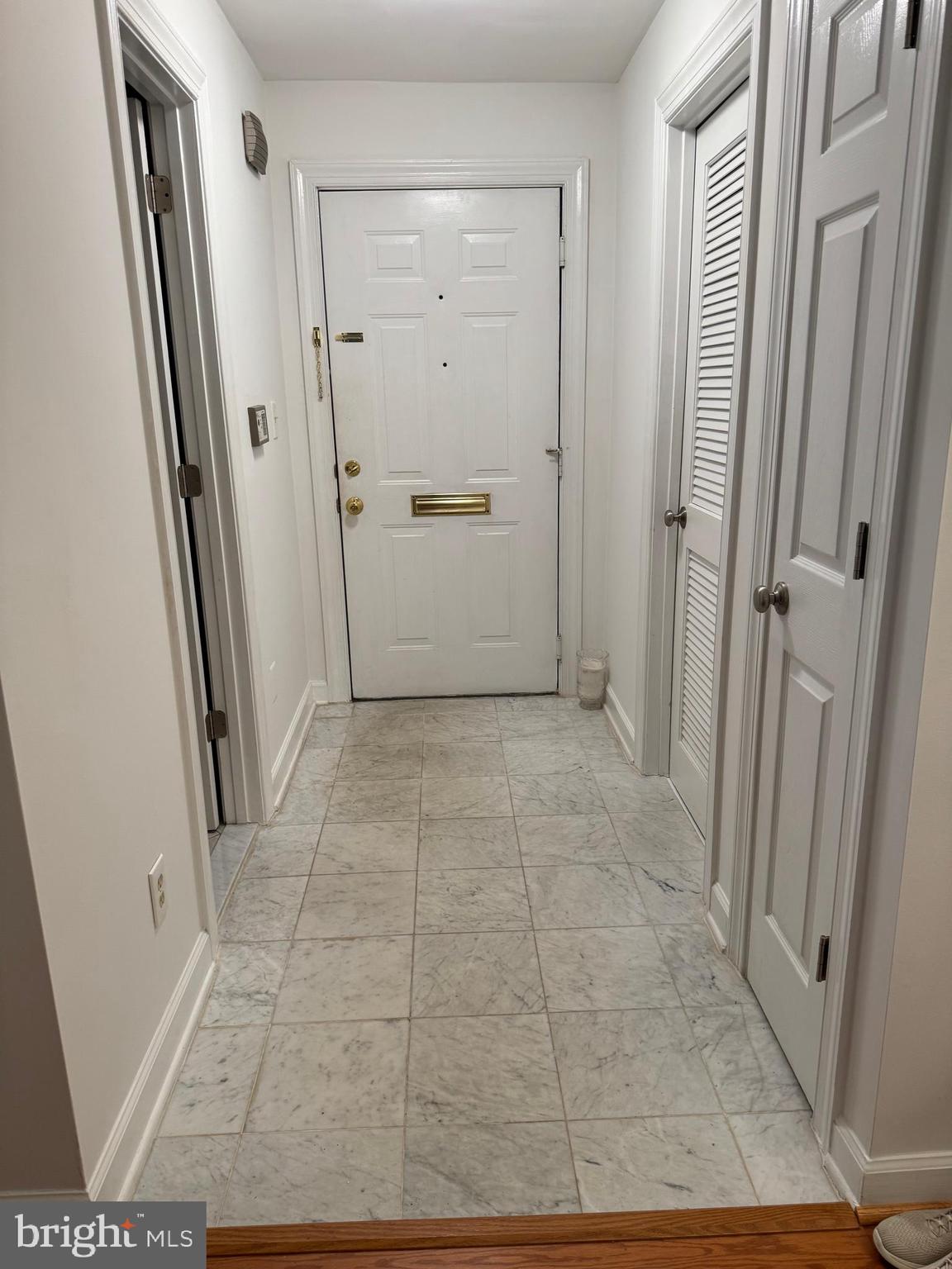 FAIRFIELD HOUSE - Residential