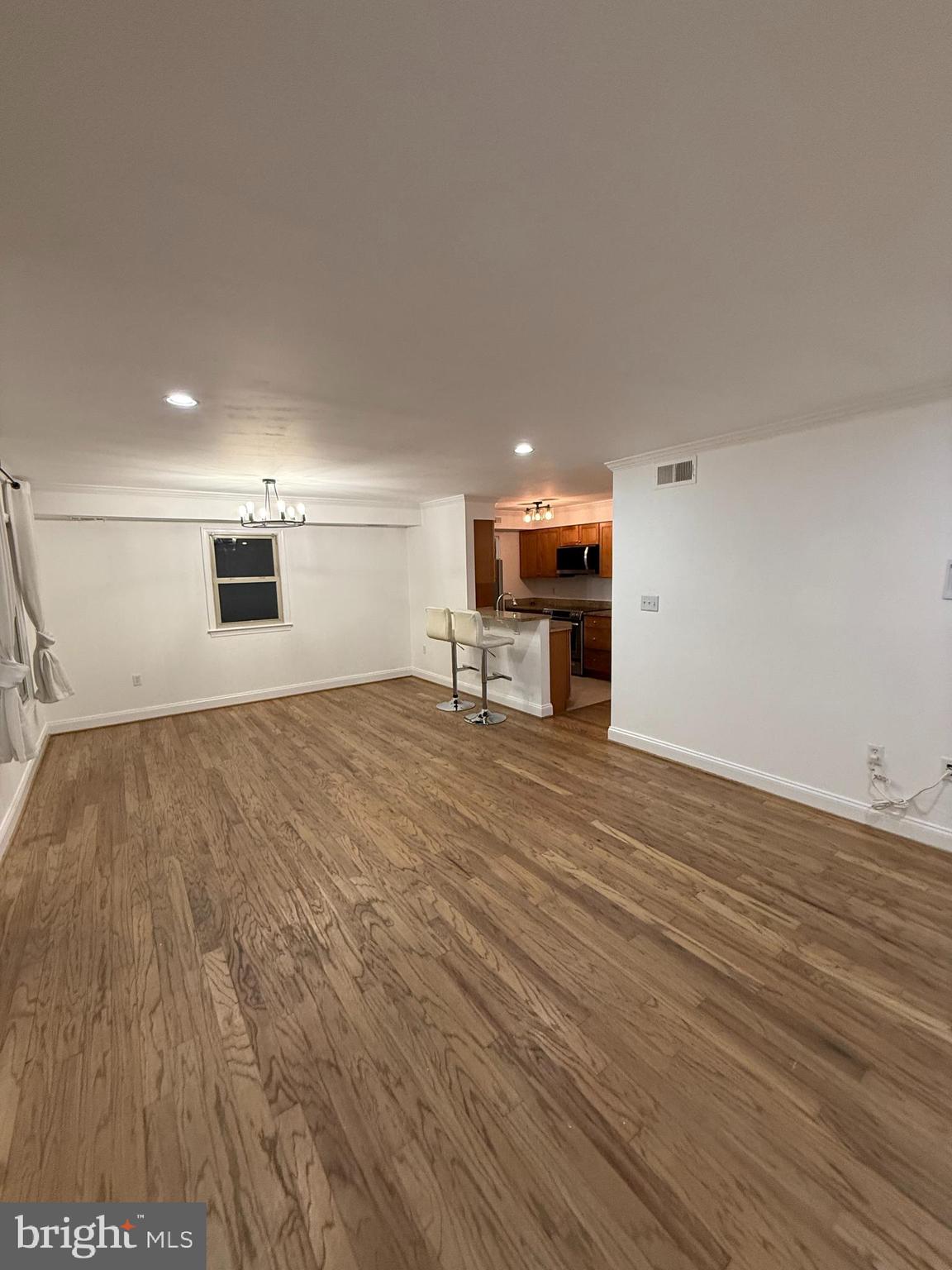 INVERNESS KNOLLS - Residential