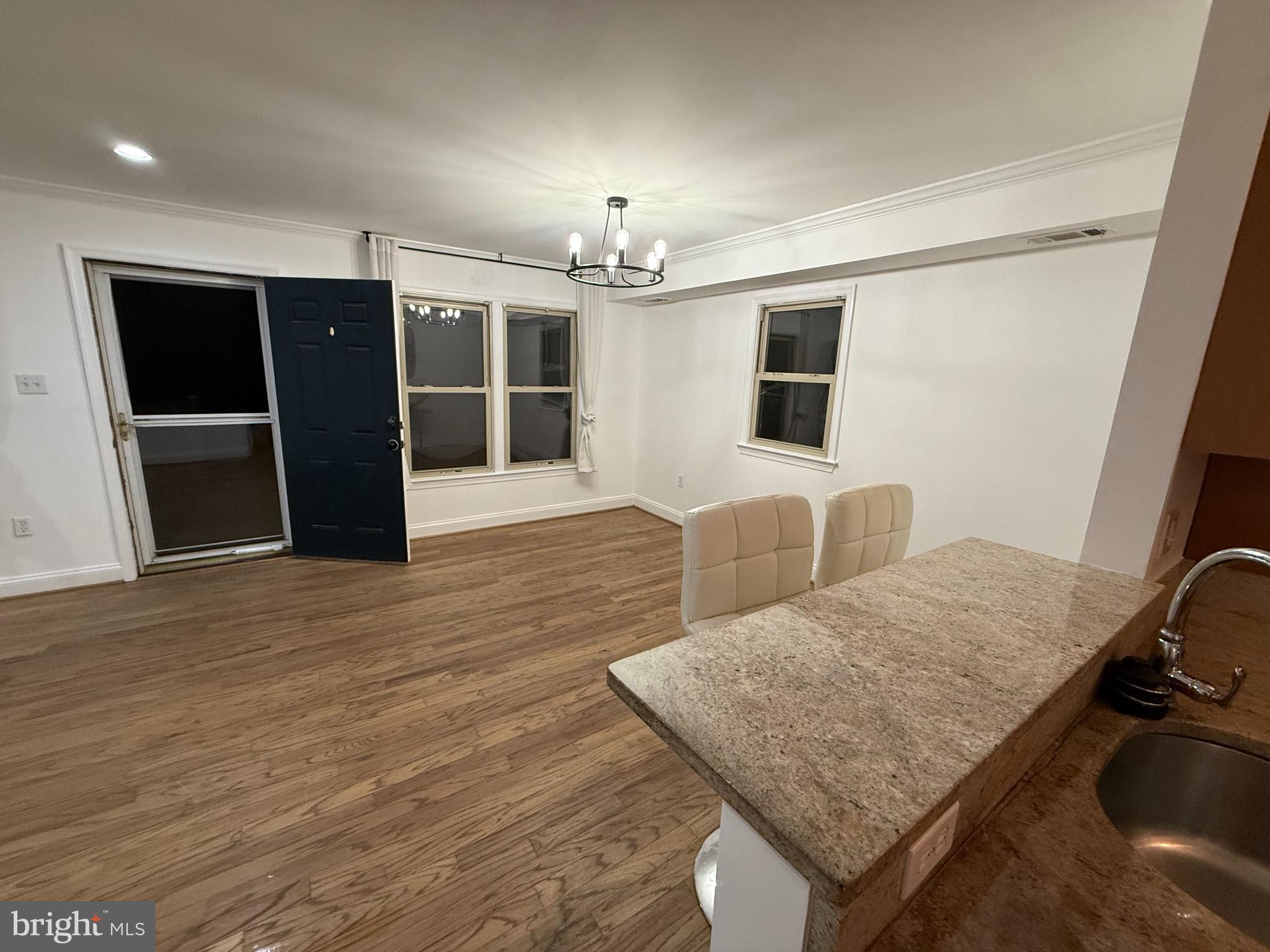 INVERNESS KNOLLS - Residential