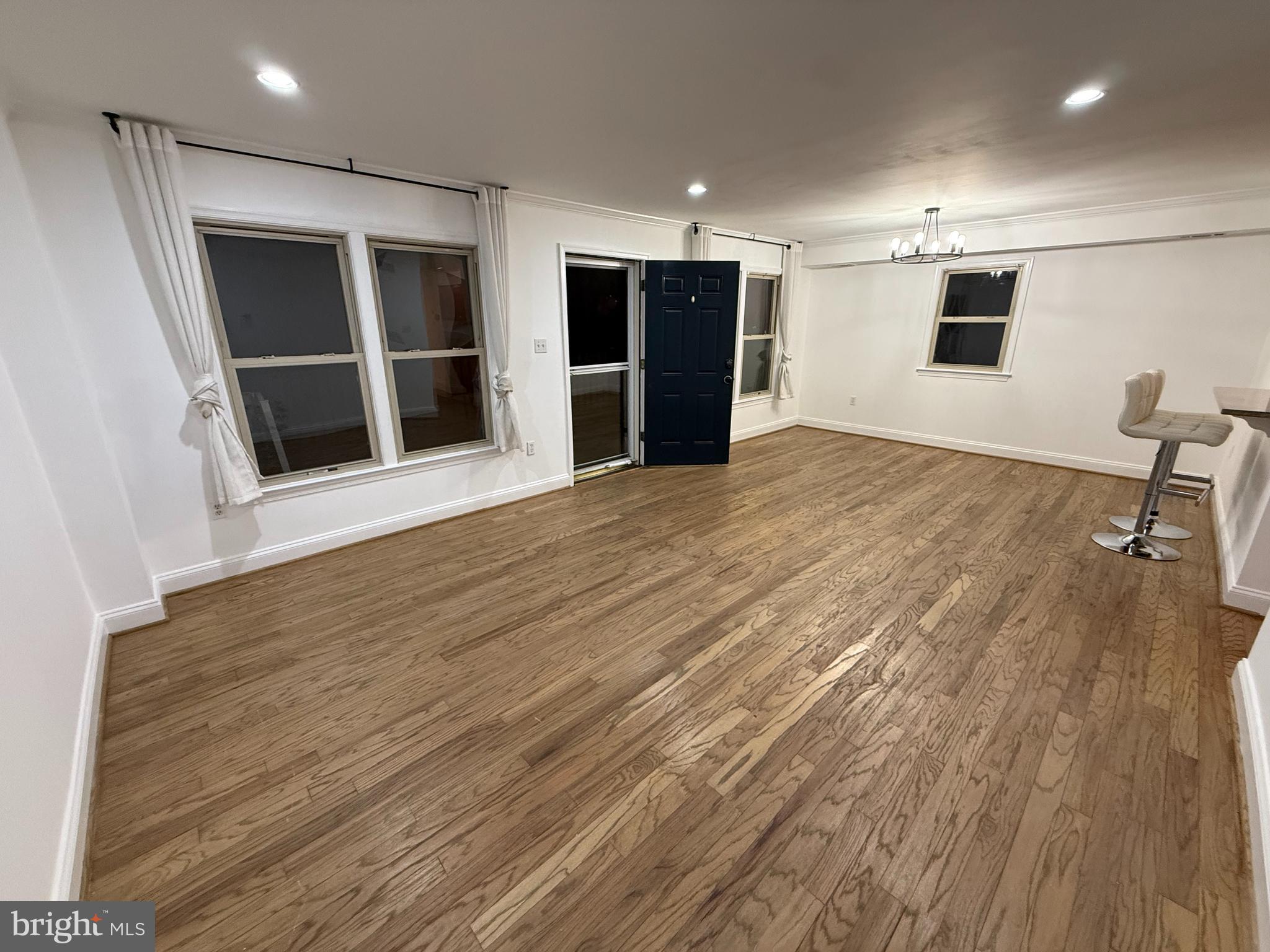 INVERNESS KNOLLS - Residential