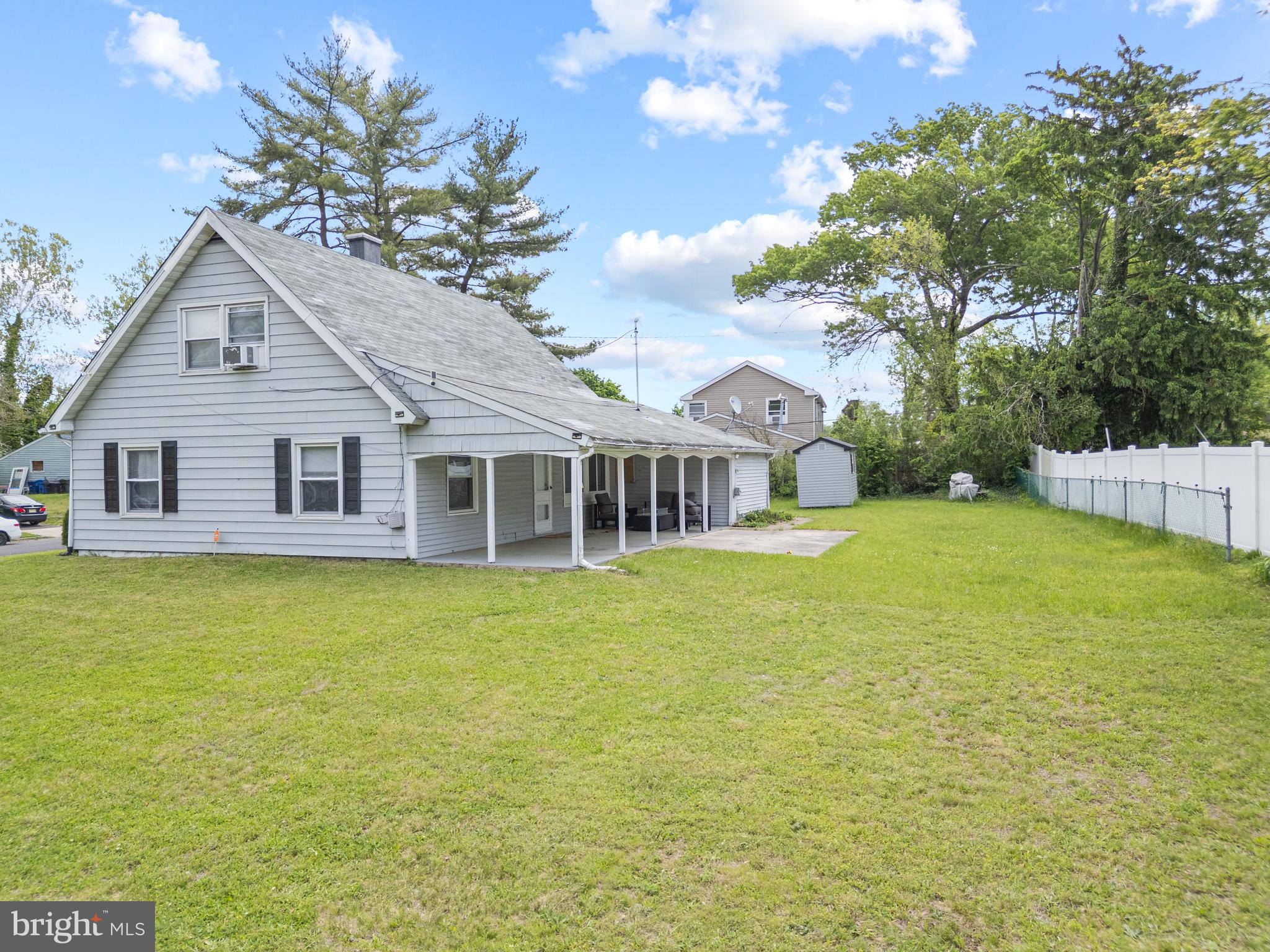 2 BUDHOLLOW LANE