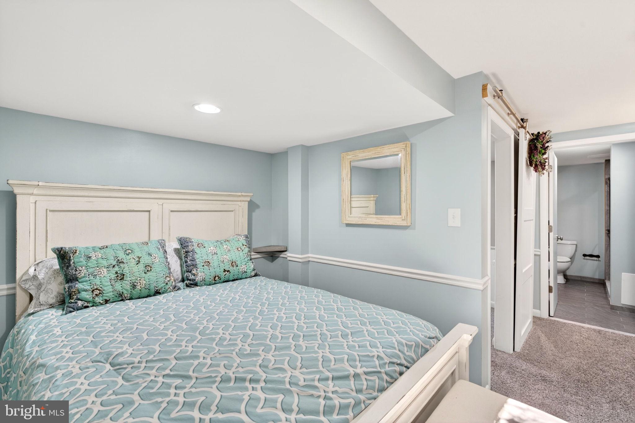 SHETLAND HILLS - Residential