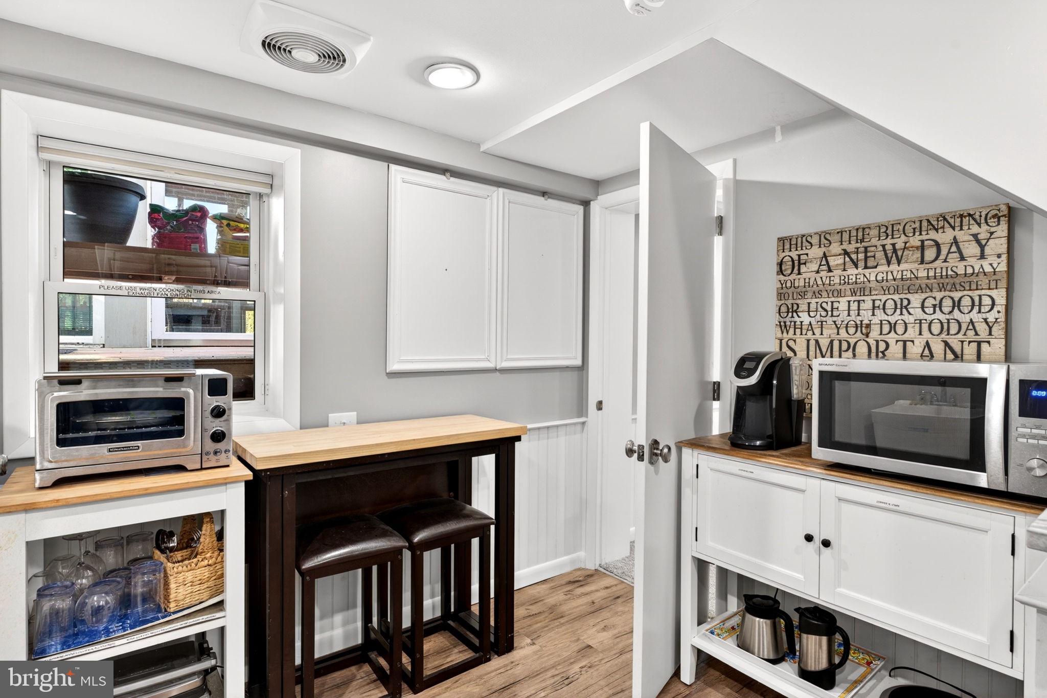 SHETLAND HILLS - Residential