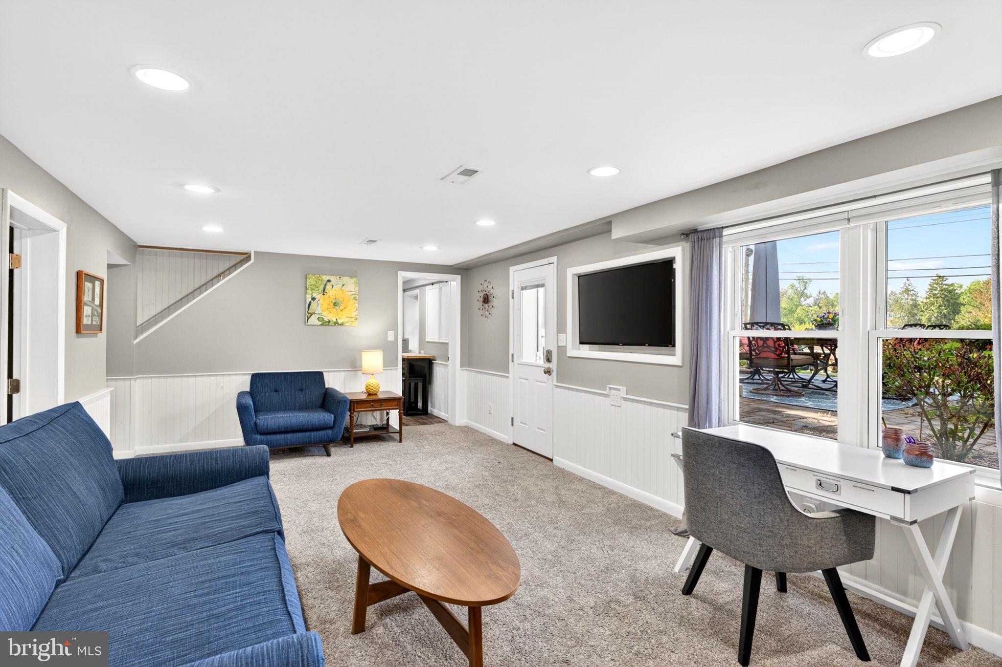 SHETLAND HILLS - Residential