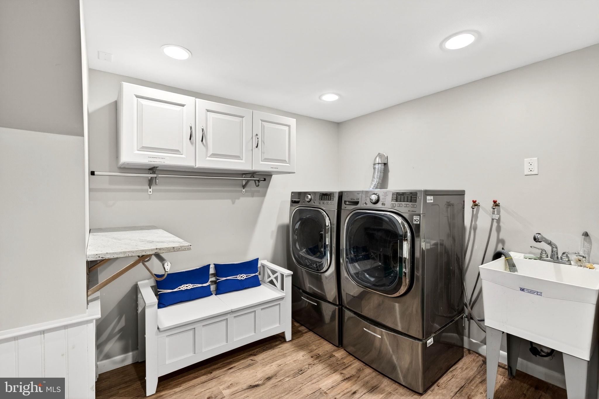 SHETLAND HILLS - Residential