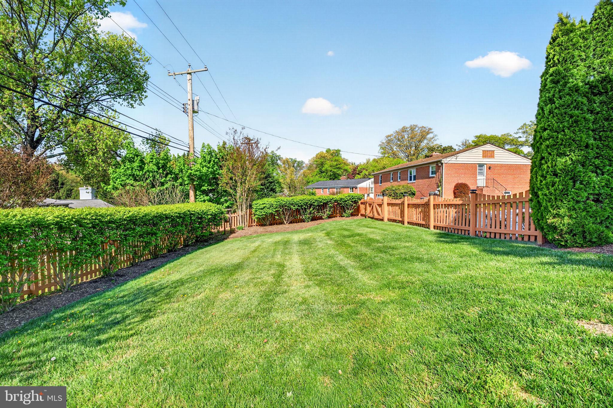SHETLAND HILLS - Residential