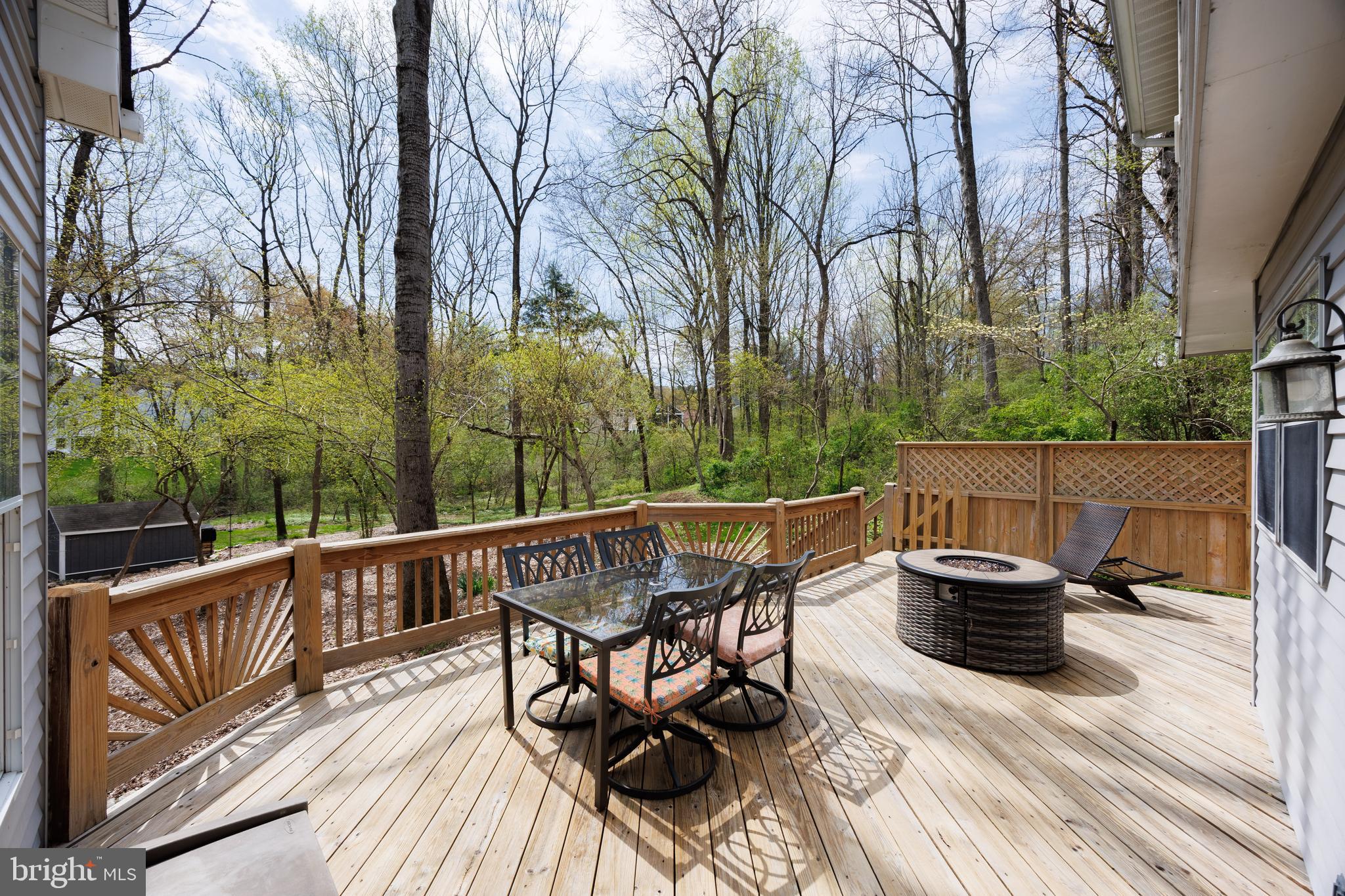 RIVER HILL - Residential