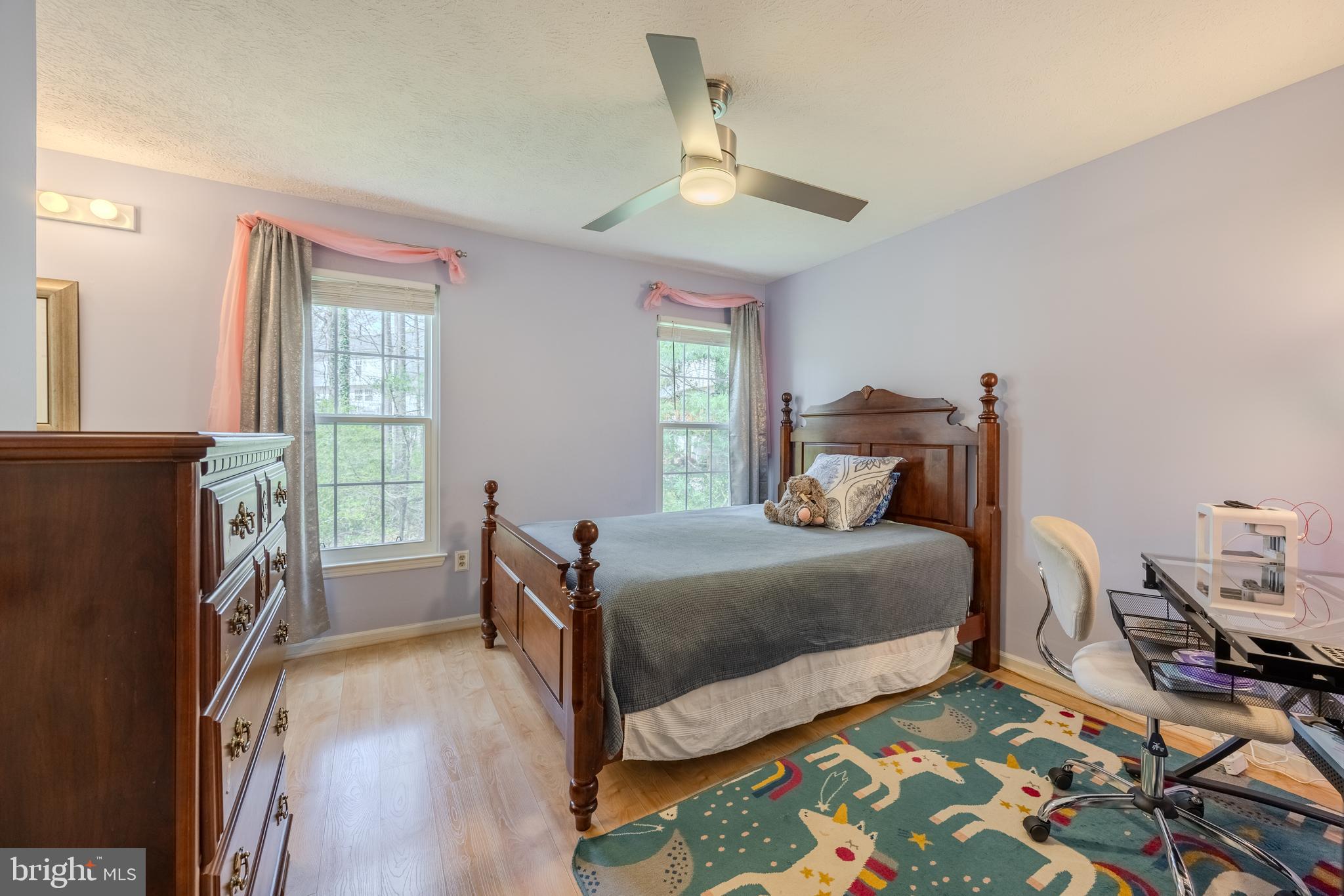 RIVER HILL - Residential