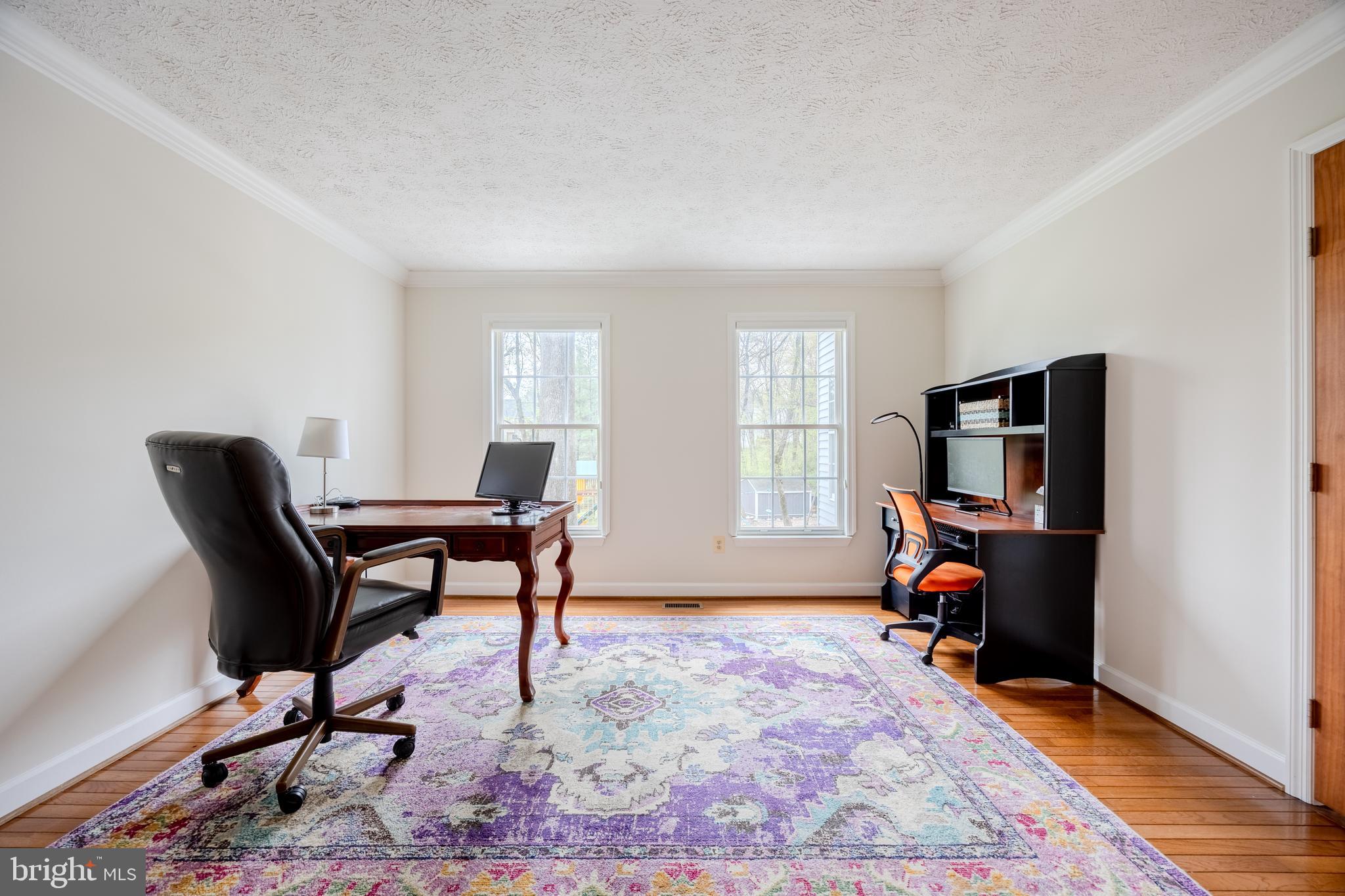 RIVER HILL - Residential