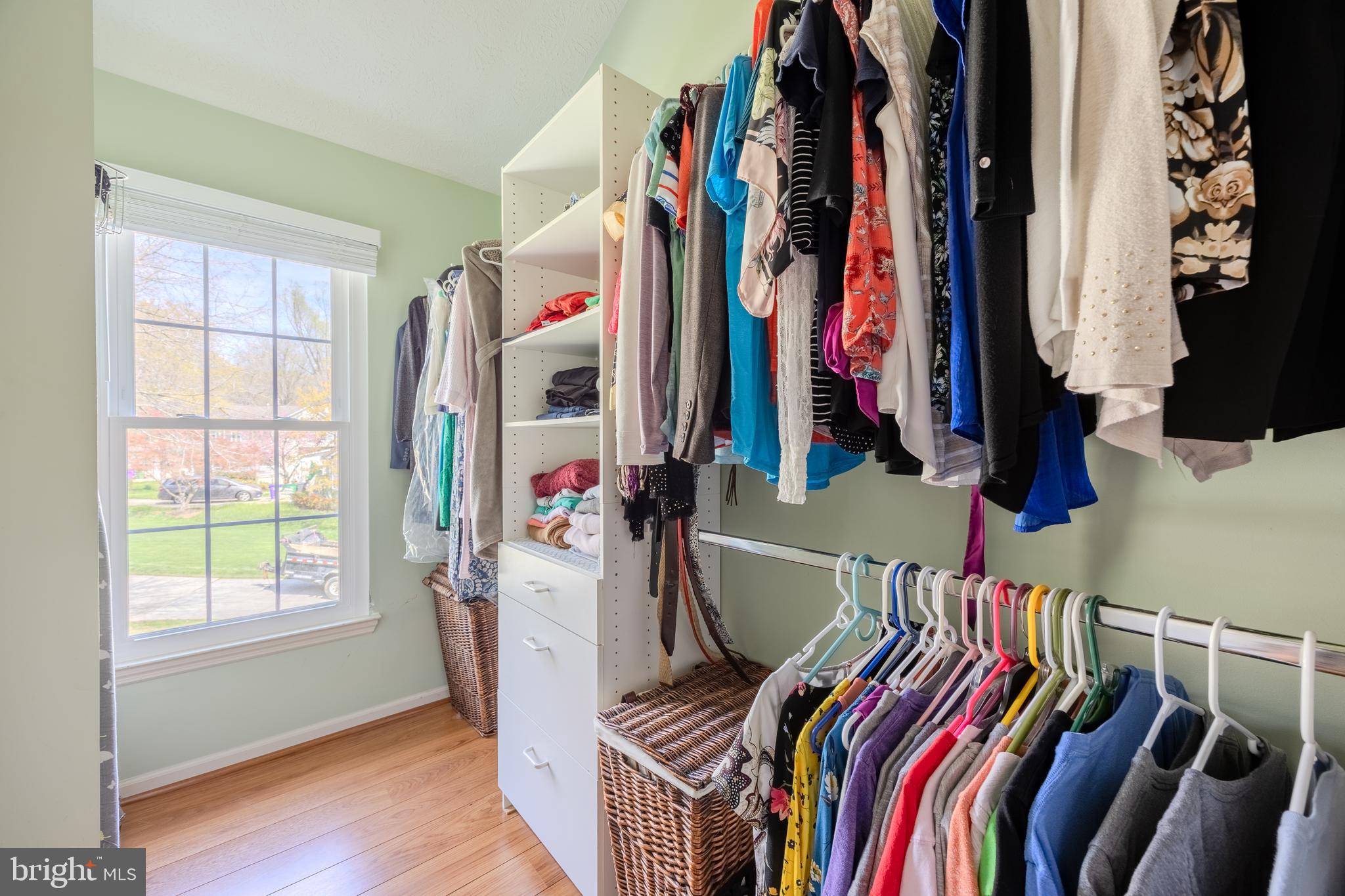 RIVER HILL - Residential