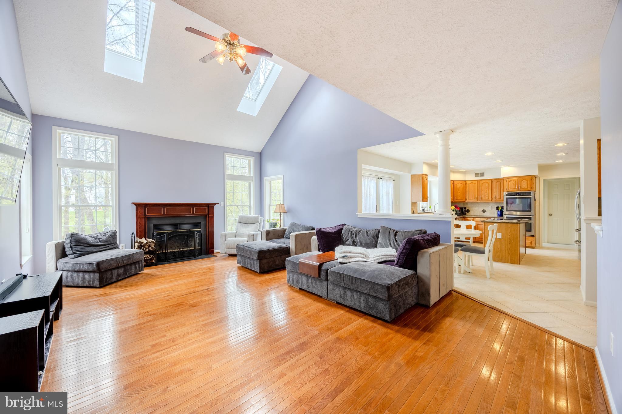 RIVER HILL - Residential