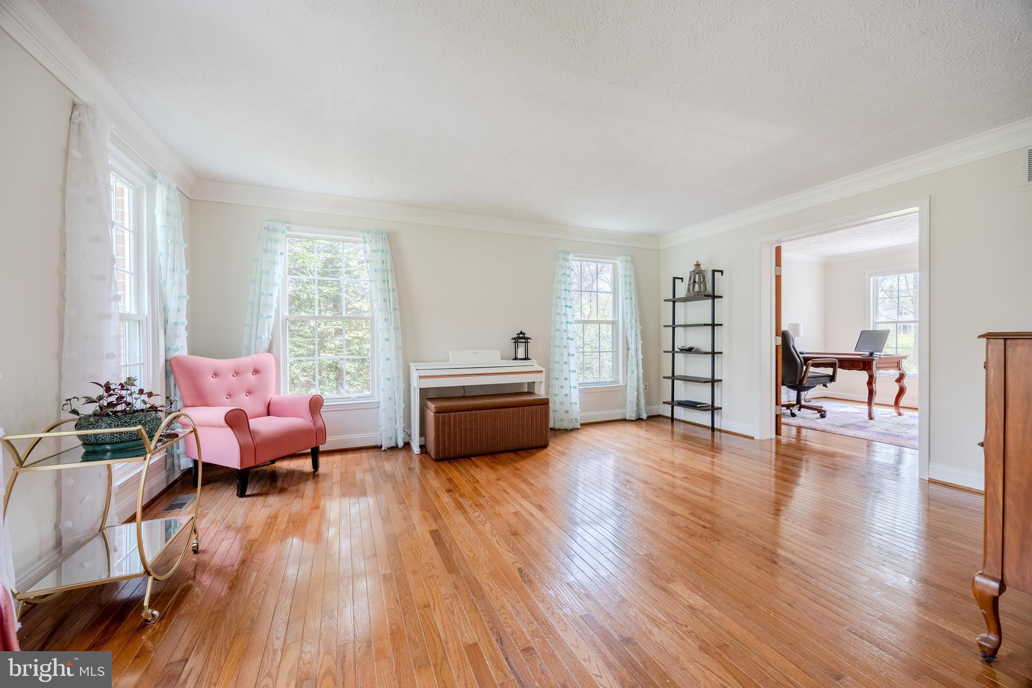 RIVER HILL - Residential