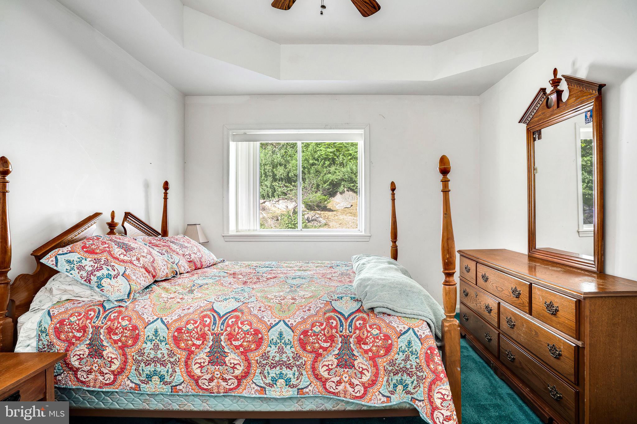 KING ESTATES - Residential