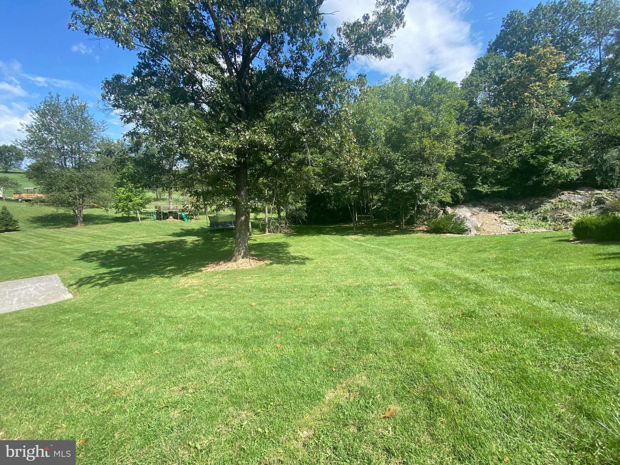 KING ESTATES - Residential