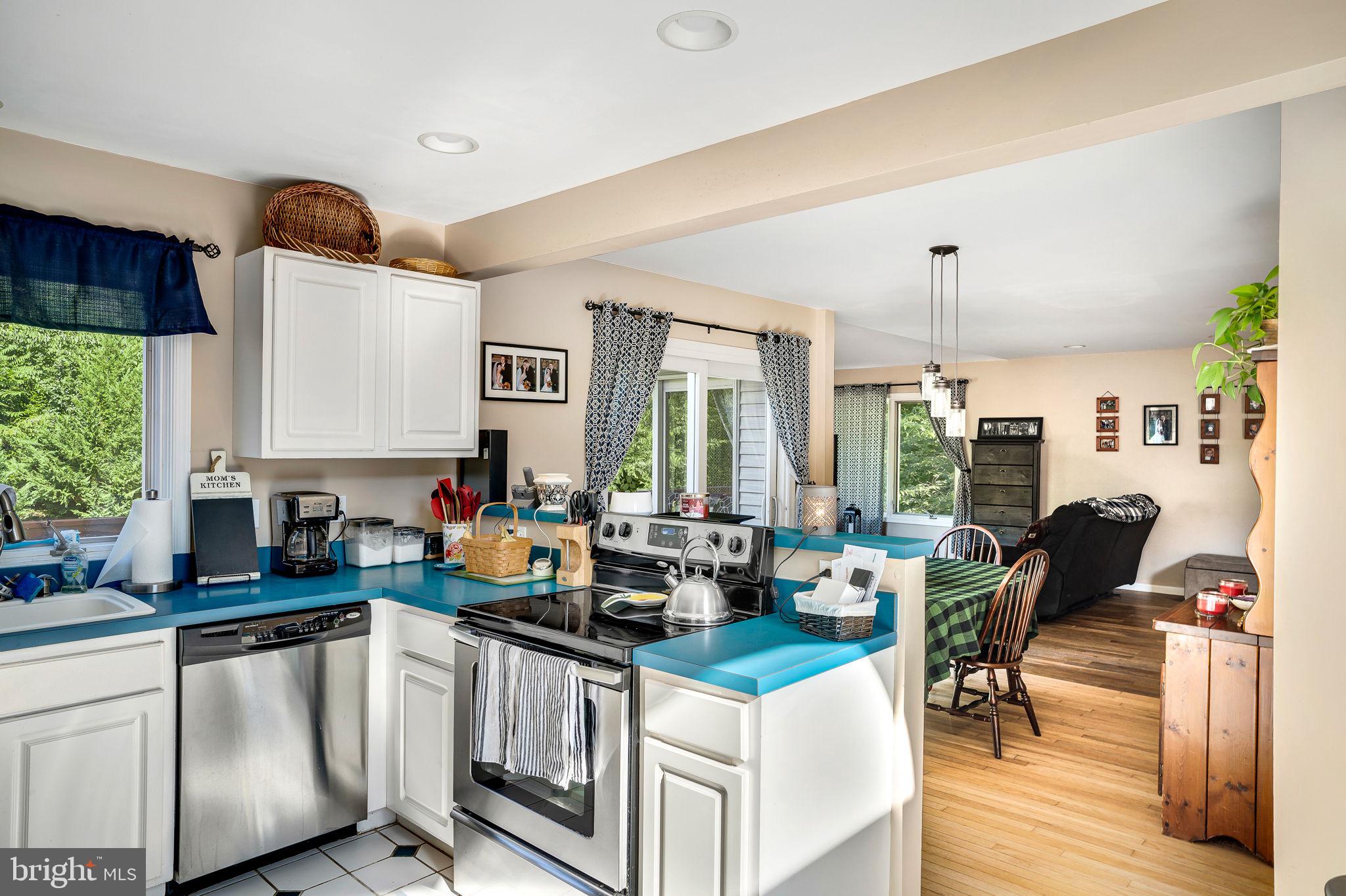 KING ESTATES - Residential