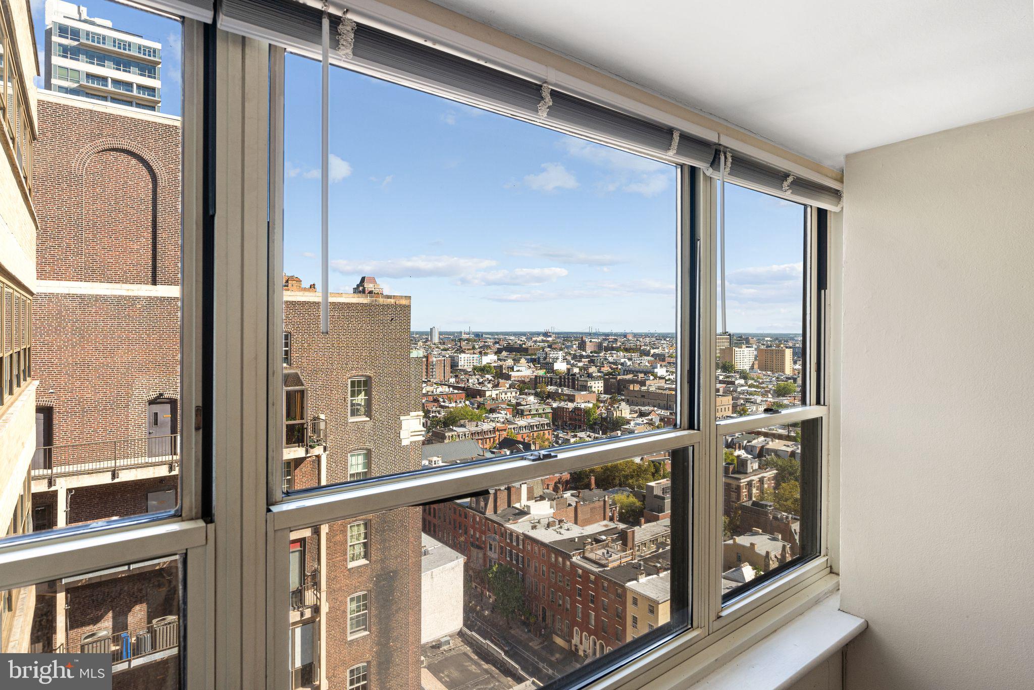 RITTENHOUSE SQUARE - Residential